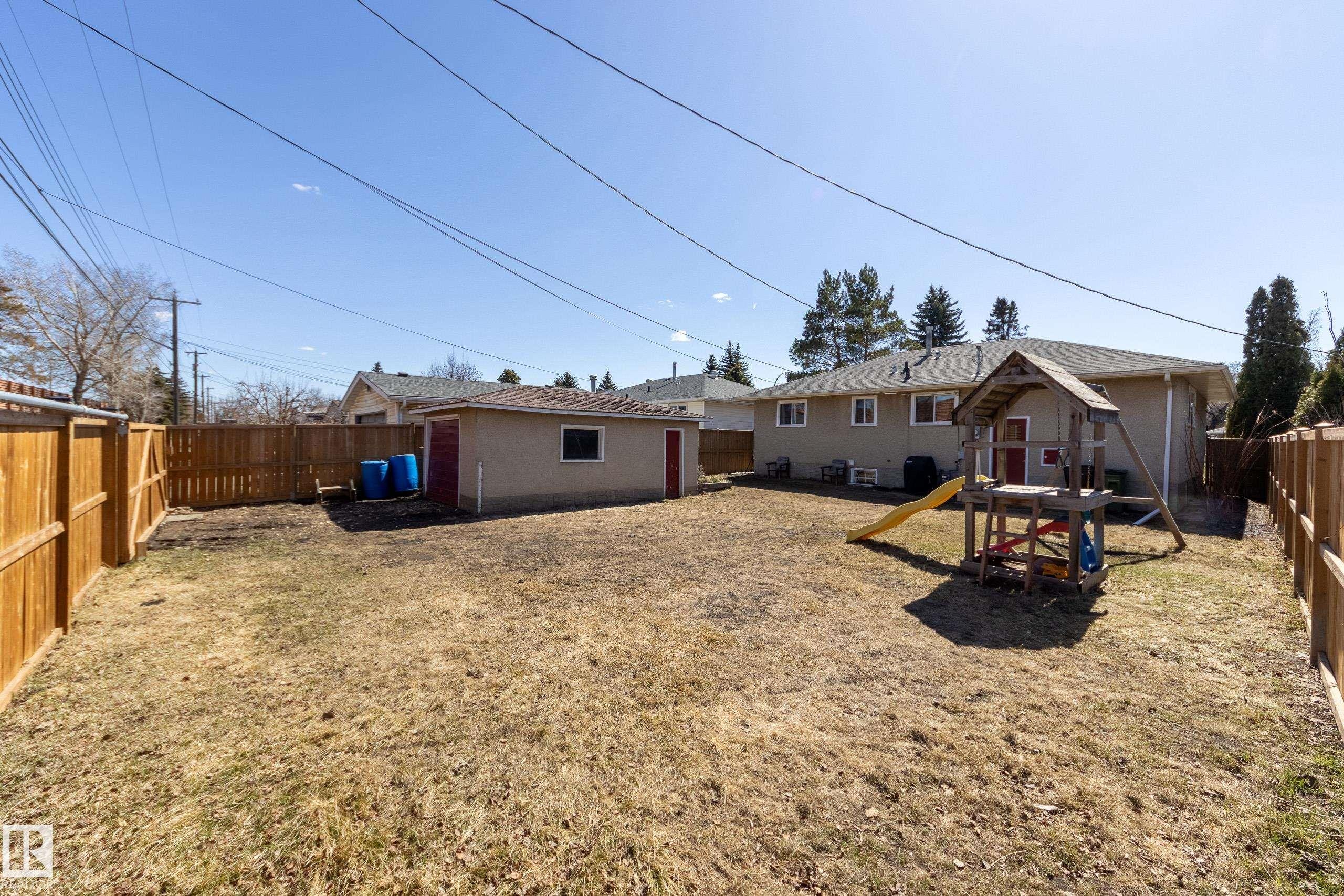 15972 110B Avenue, Edmonton, AB - Outdoor With Exterior