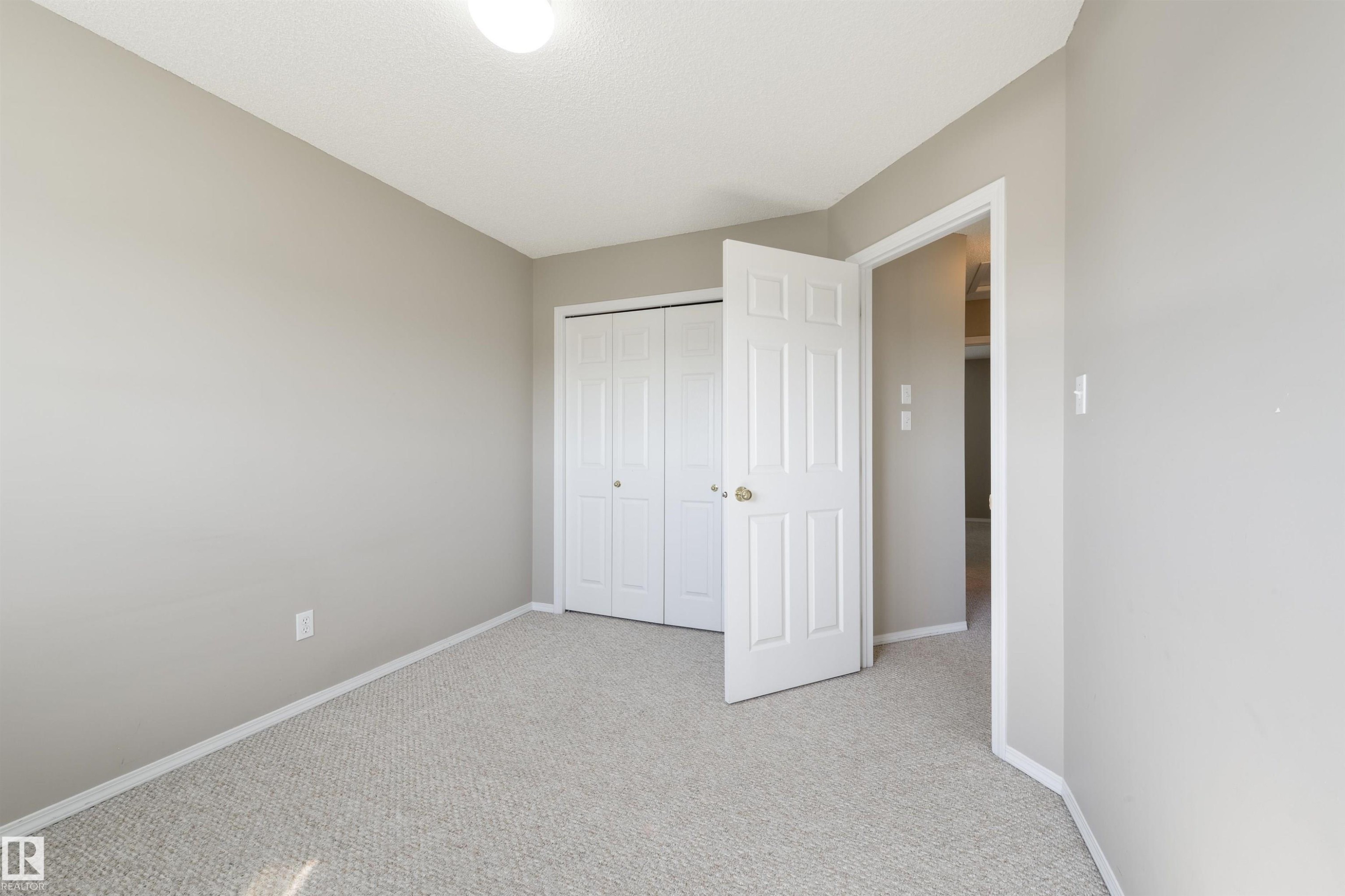 Bedroom 2 - 2923 30 Street, Edmonton, AB - Indoor