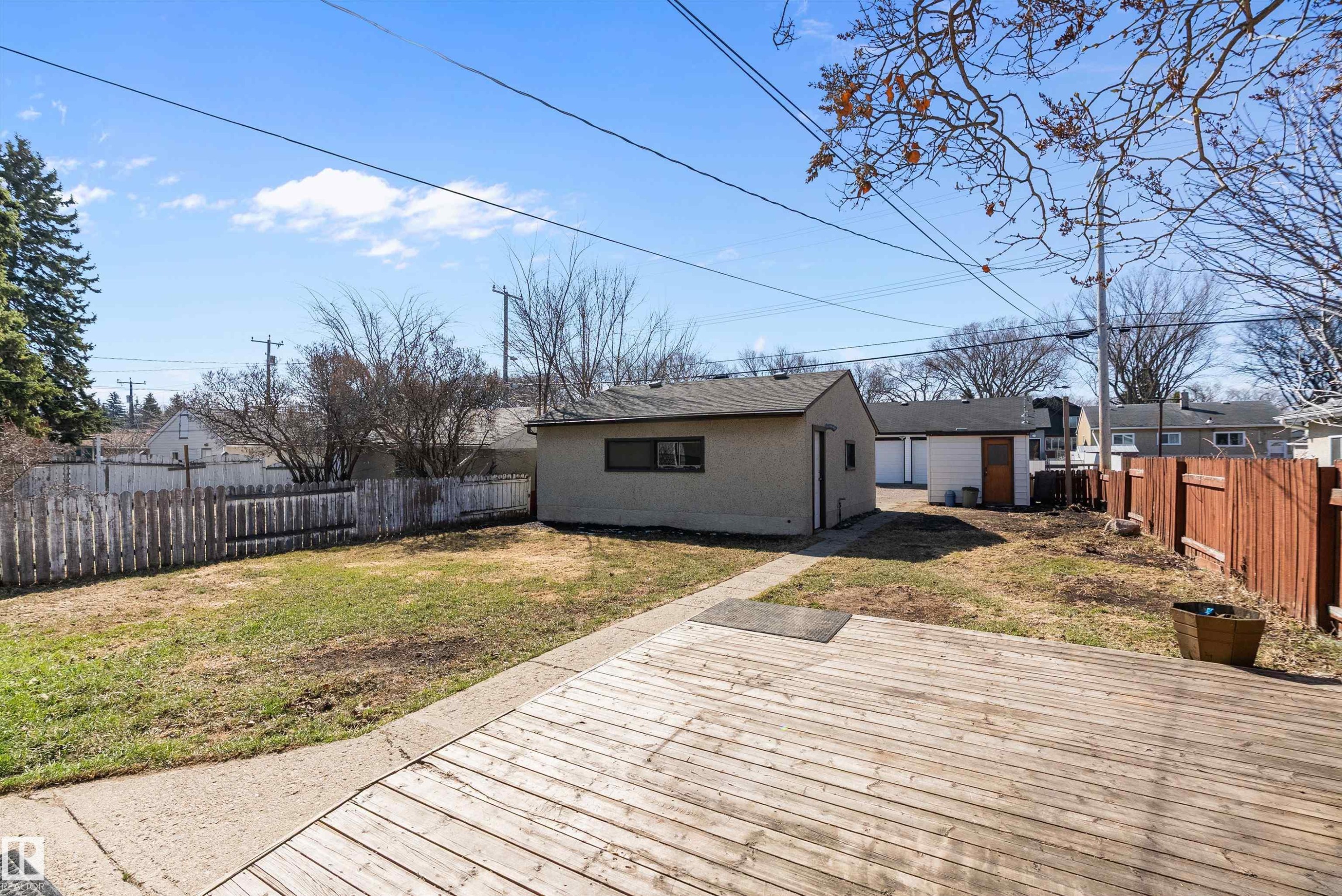 9747 66 Avenue, Edmonton, AB - Outdoor