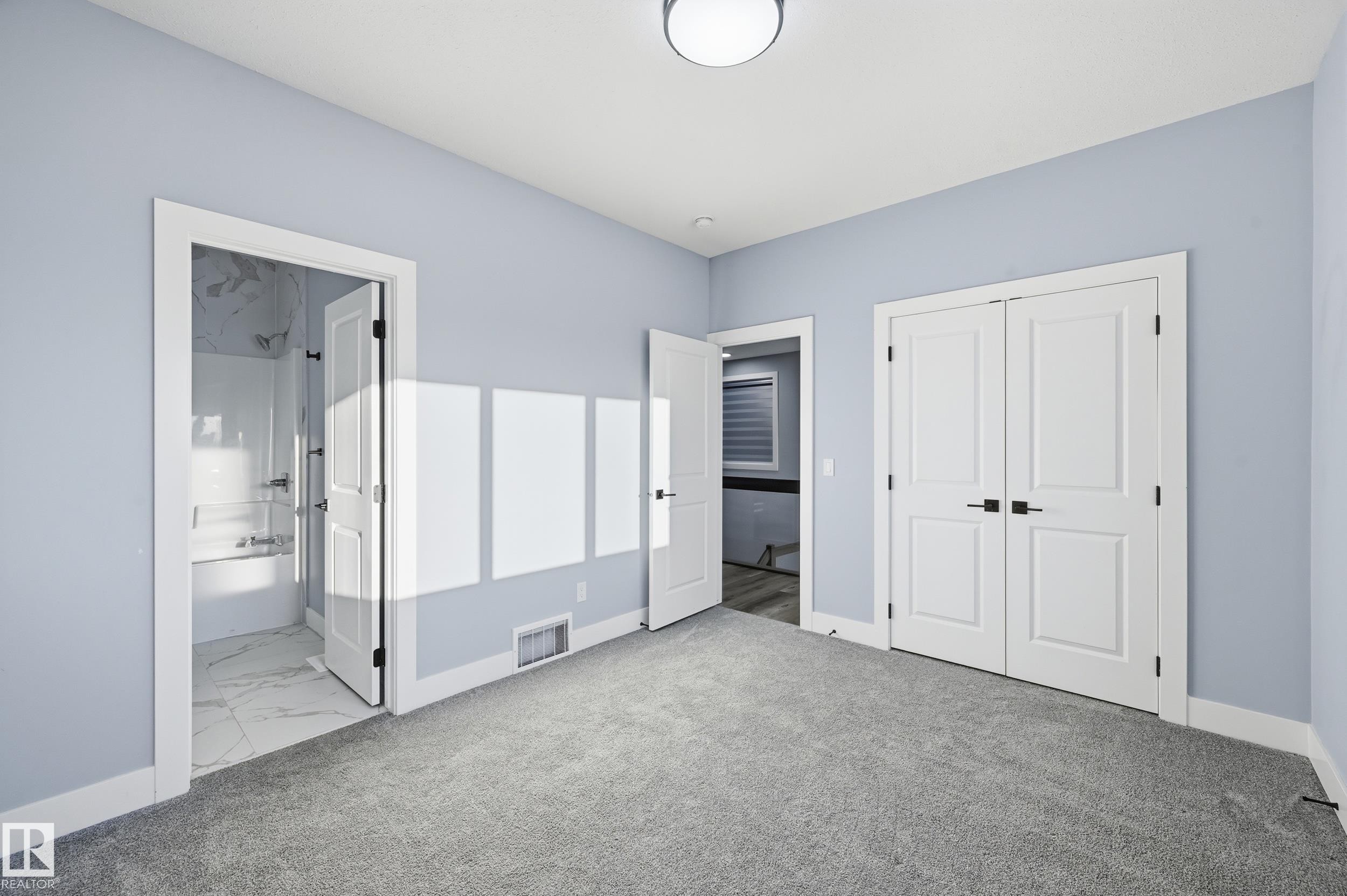 829 Morris Avenue, Leduc, AB - Indoor