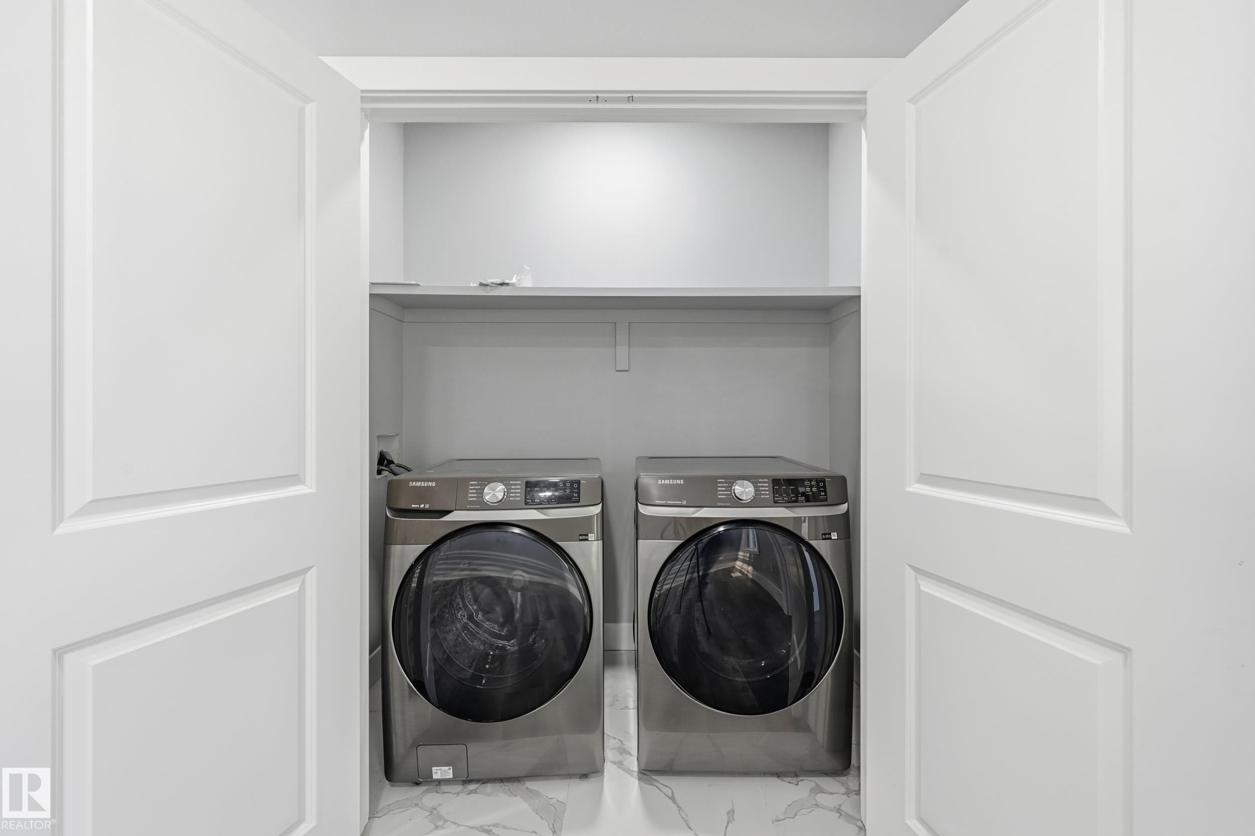 829 Morris Avenue, Leduc, AB - Indoor Photo Showing Laundry Room