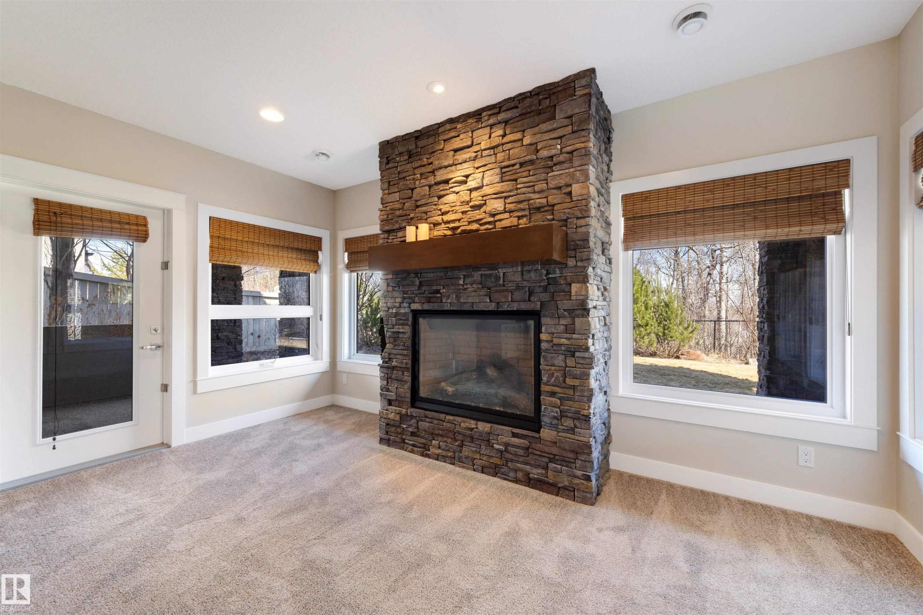 2464 Cameron Ravine Drive, Edmonton, AB - Indoor Photo Showing Living Room With Fireplace