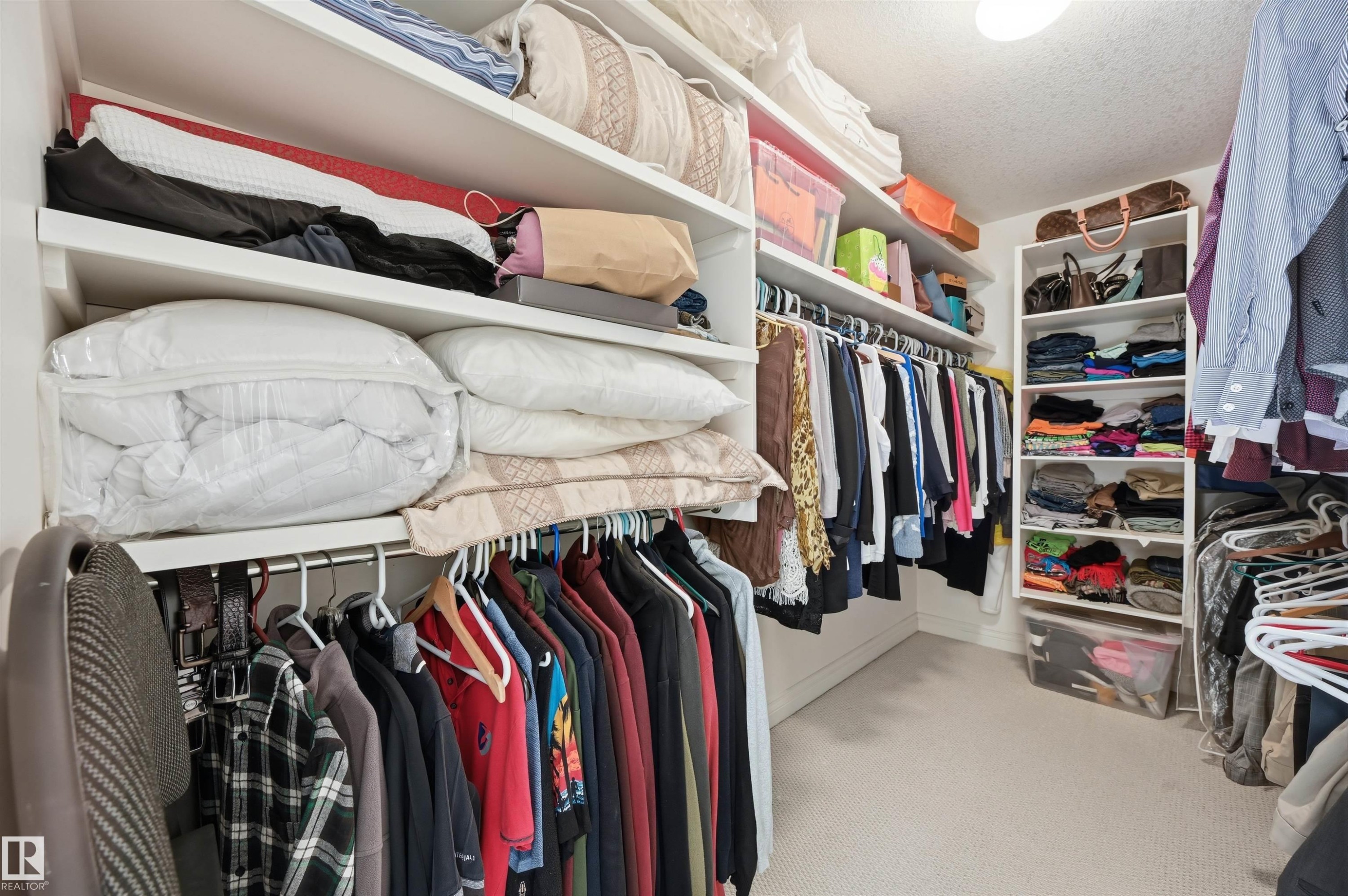 1198 Hollands Way, Edmonton, AB - Indoor With Storage