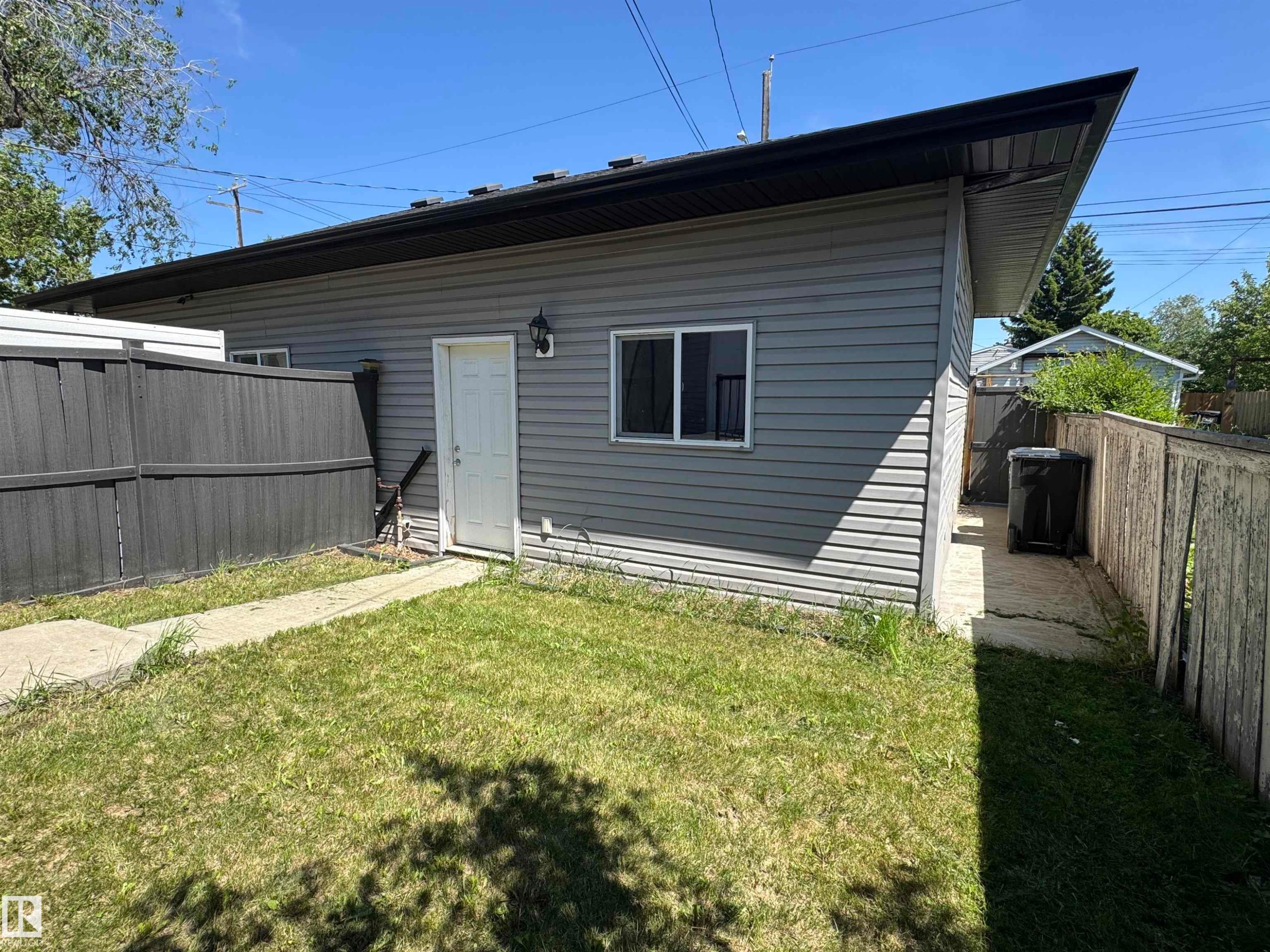 12849 133 Street Nw, Edmonton, AB