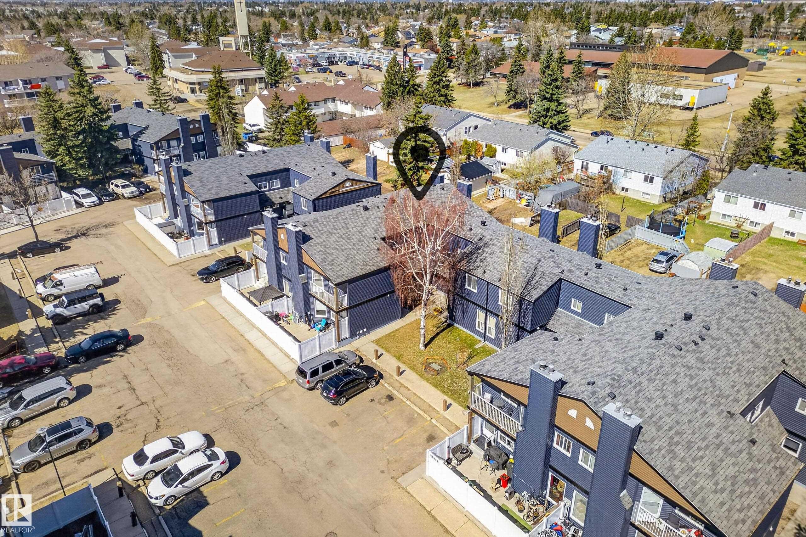3584 42 Street, Edmonton, AB - Outdoor With View