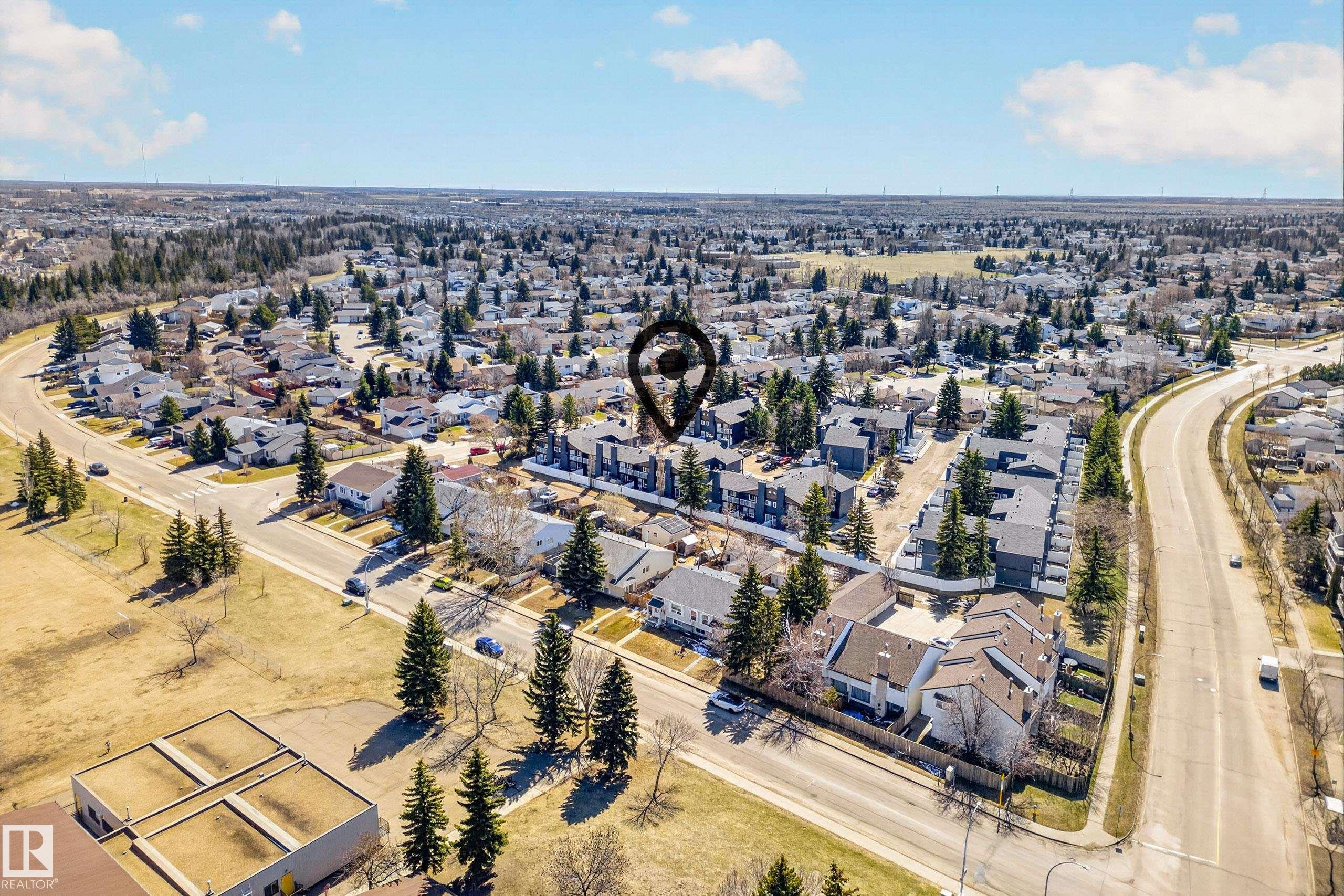 3584 42 Street, Edmonton, AB - Outdoor With View