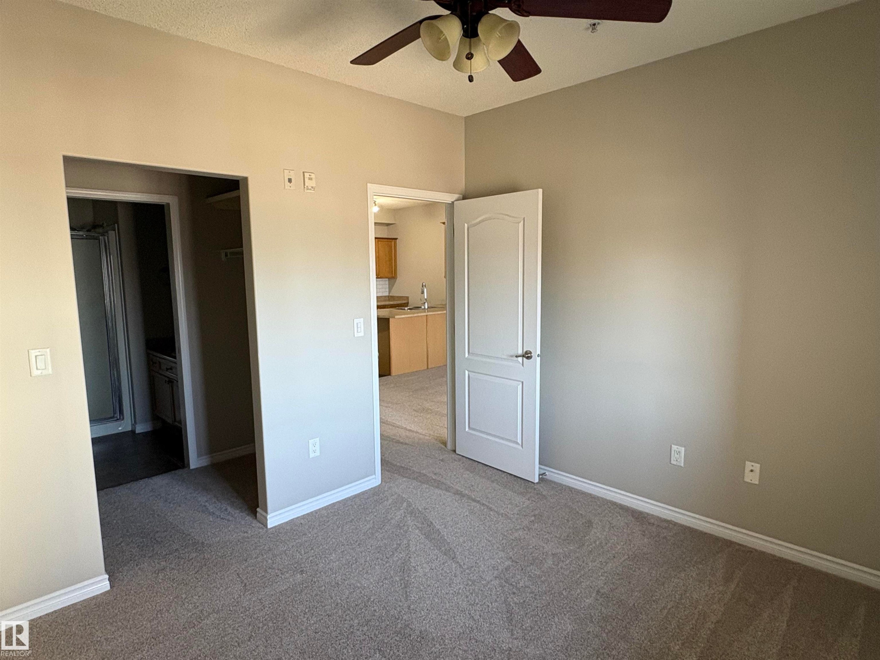 224 16807 100 Avenue, Edmonton, AB - Indoor Photo Showing Other Room