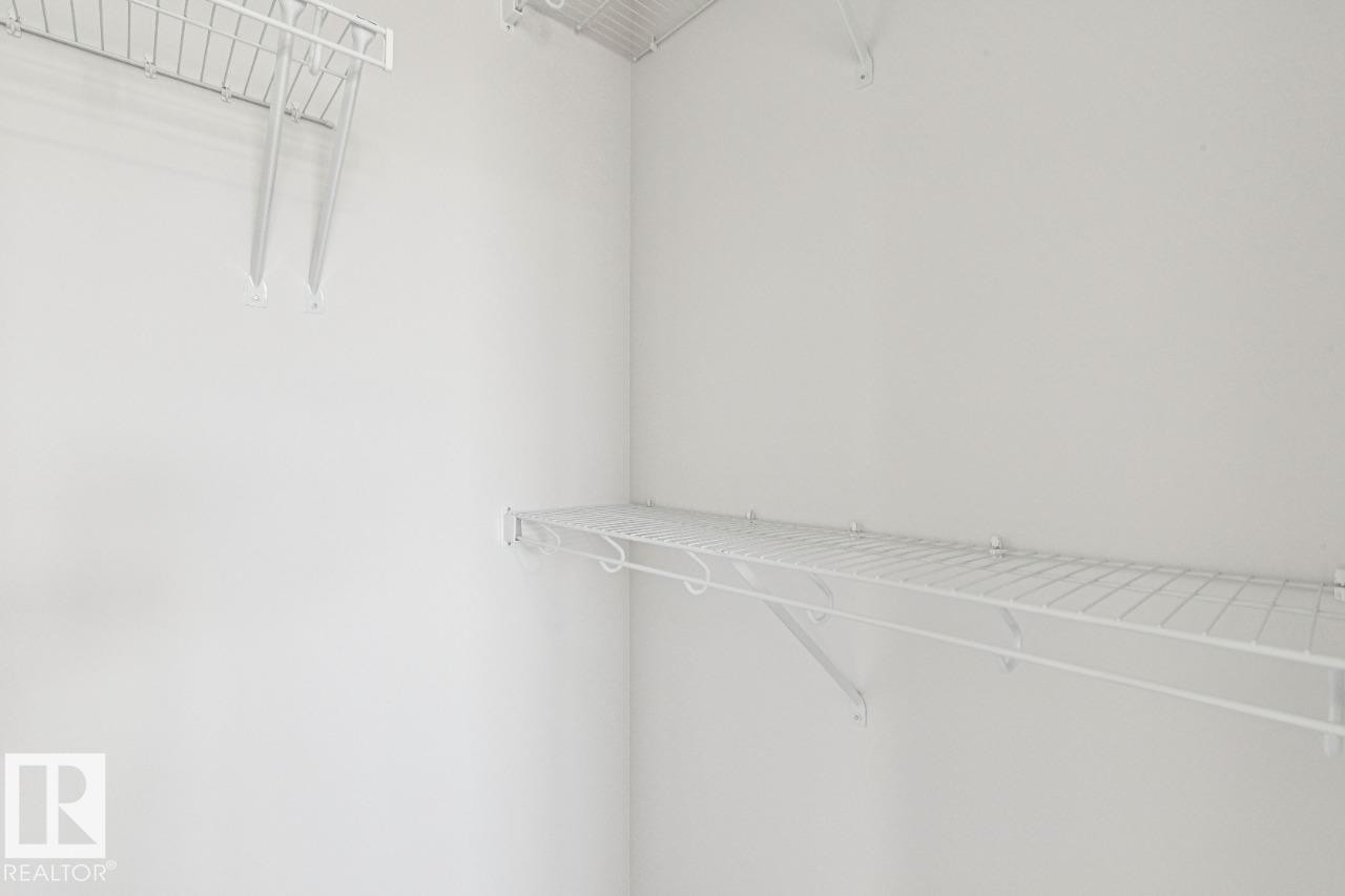 305 Edgemont Drive, Edmonton, AB - Indoor With Storage