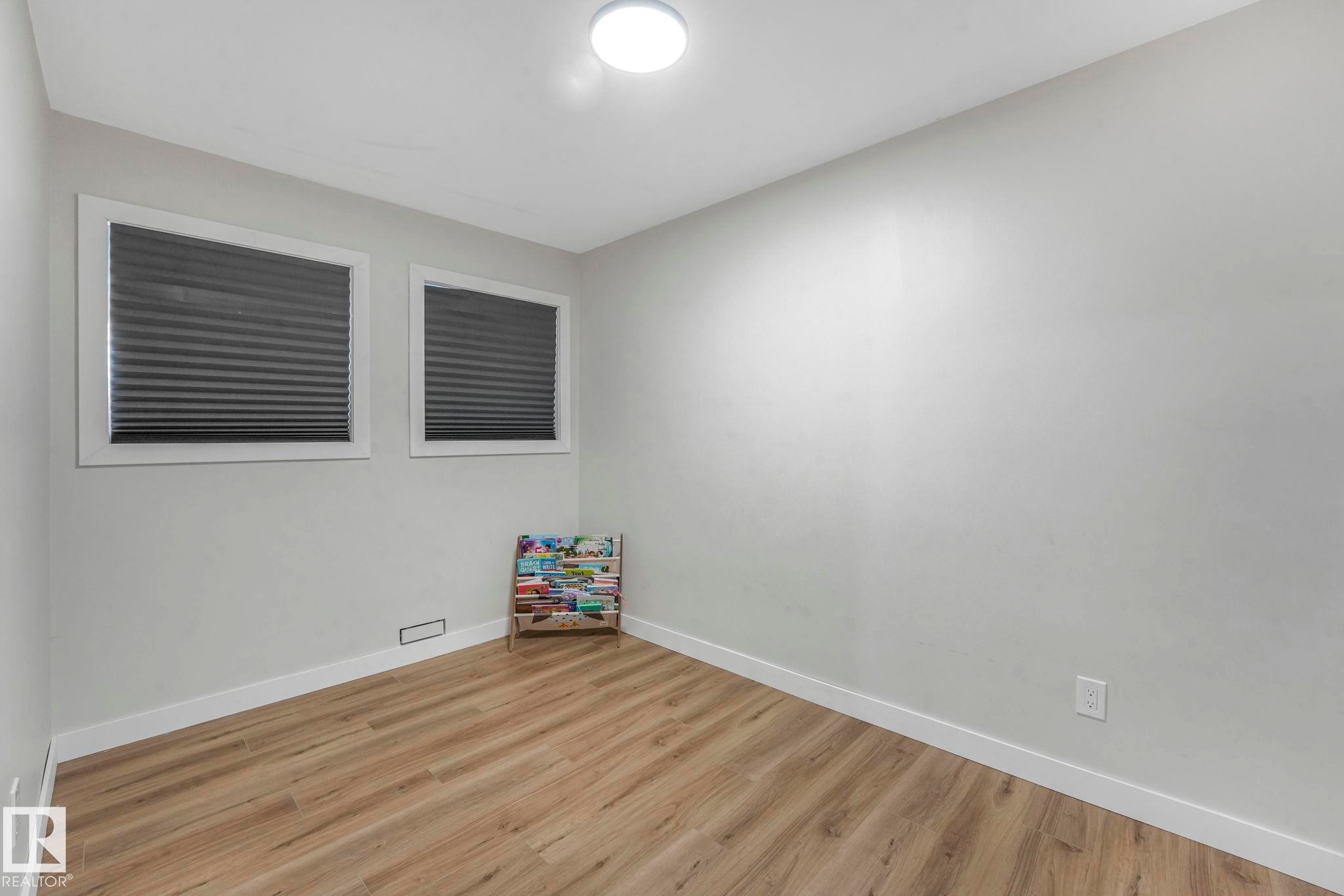 7404 82 Street, Edmonton, AB - Indoor Photo Showing Other Room