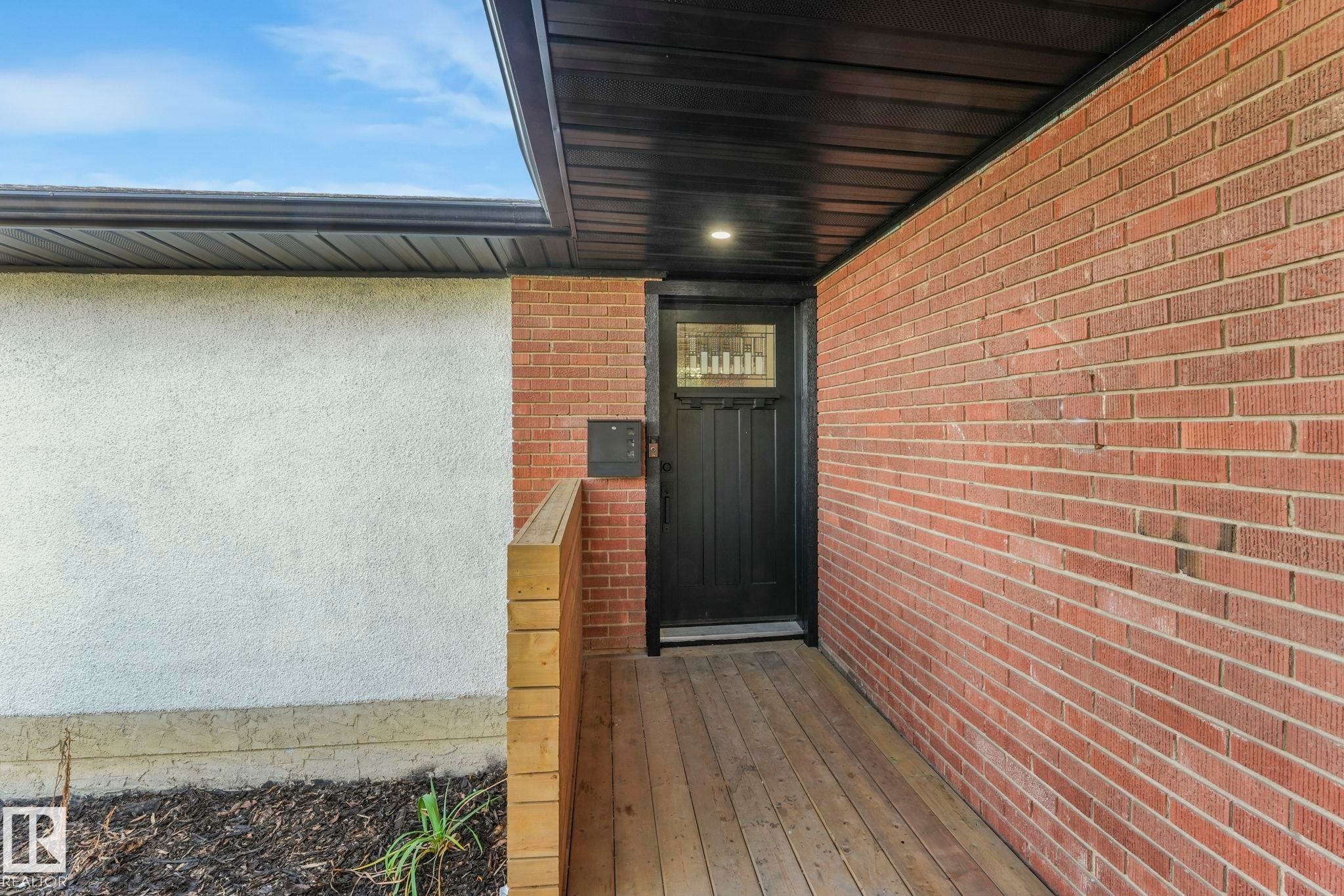 7404 82 Street, Edmonton, AB - Outdoor With Exterior