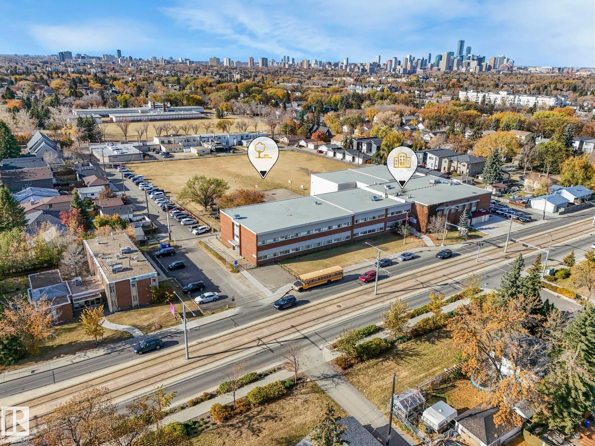 7404 82 Street, Edmonton, AB - Outdoor With View