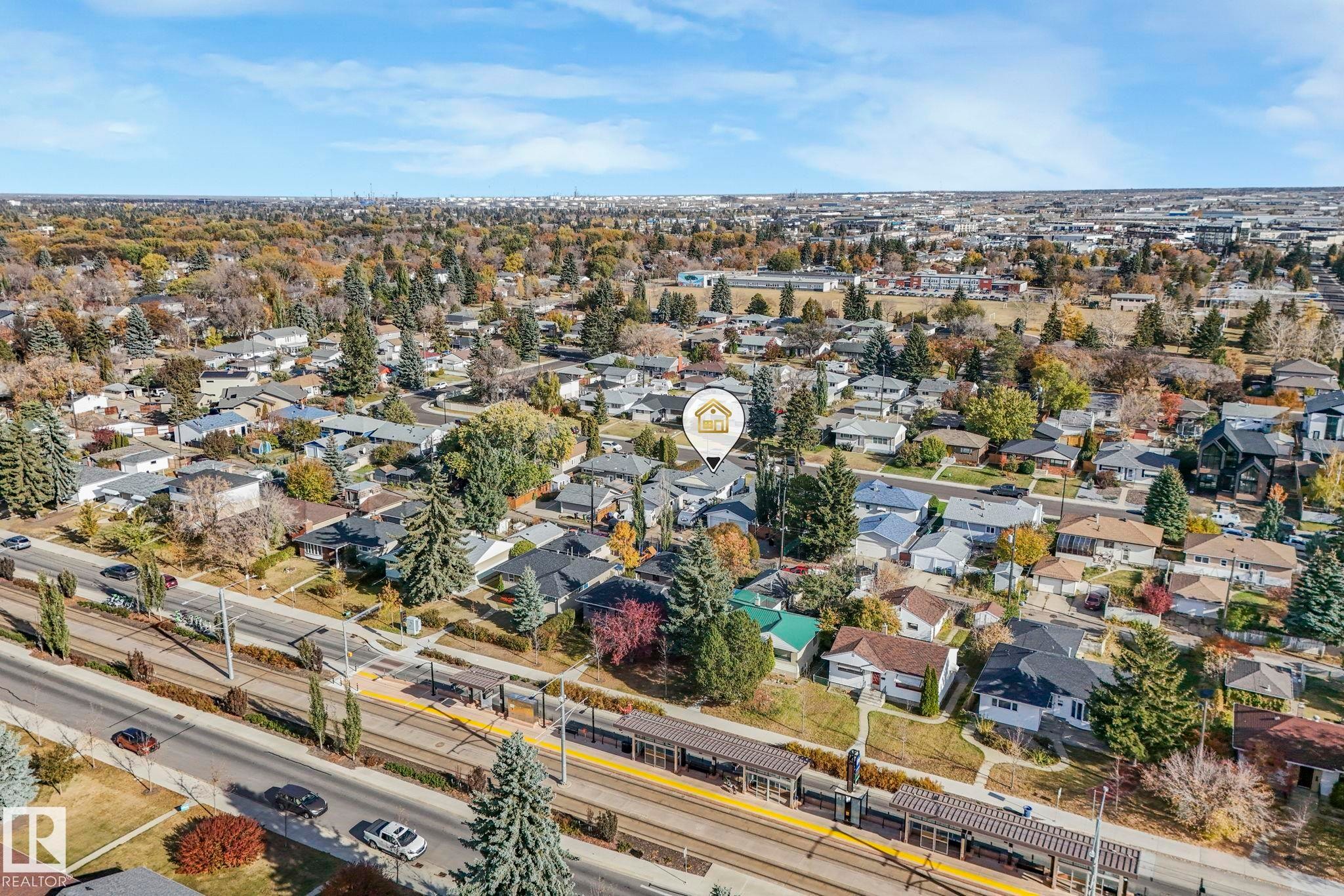 7404 82 Street, Edmonton, AB - Outdoor With View