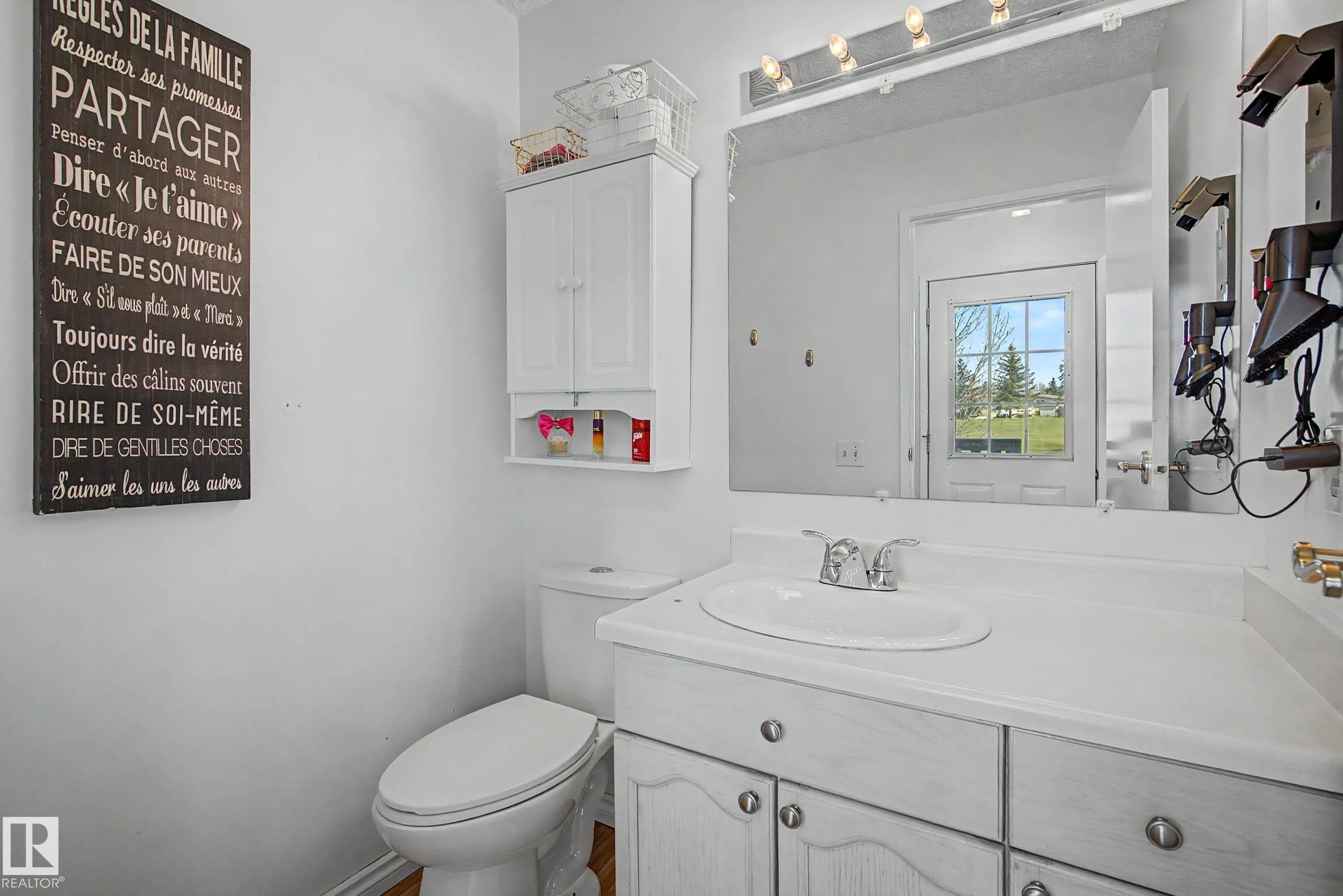 129 5 Aberdeen Way, Stony Plain, AB - Indoor Photo Showing Bathroom