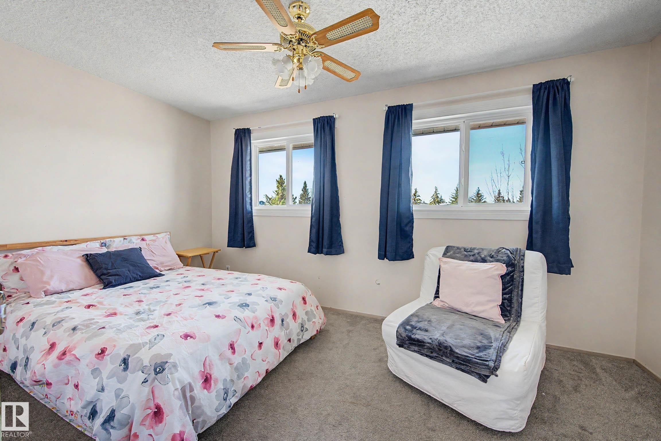 129 5 Aberdeen Way, Stony Plain, AB - Indoor Photo Showing Bedroom