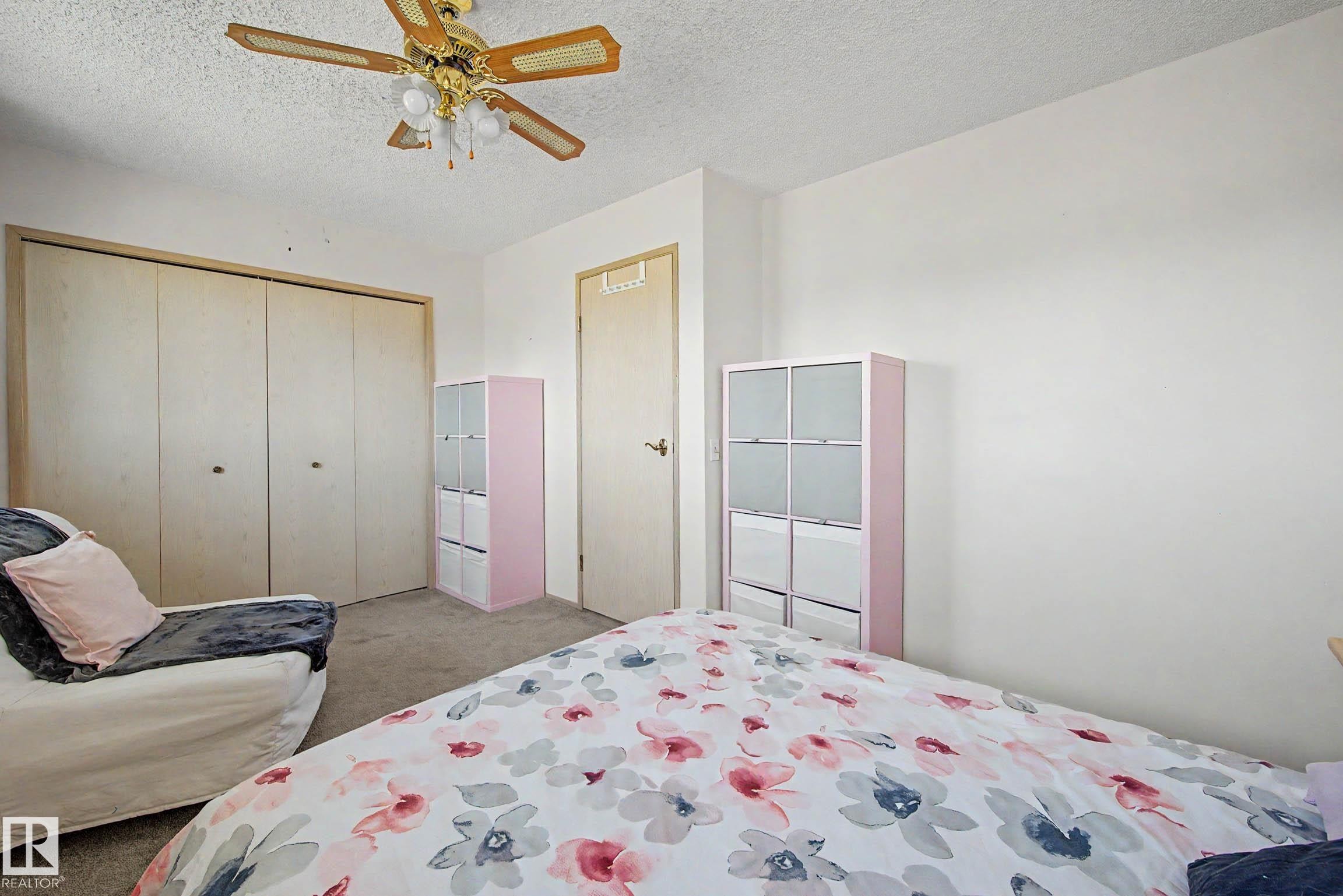 129 5 Aberdeen Way, Stony Plain, AB - Indoor Photo Showing Bedroom