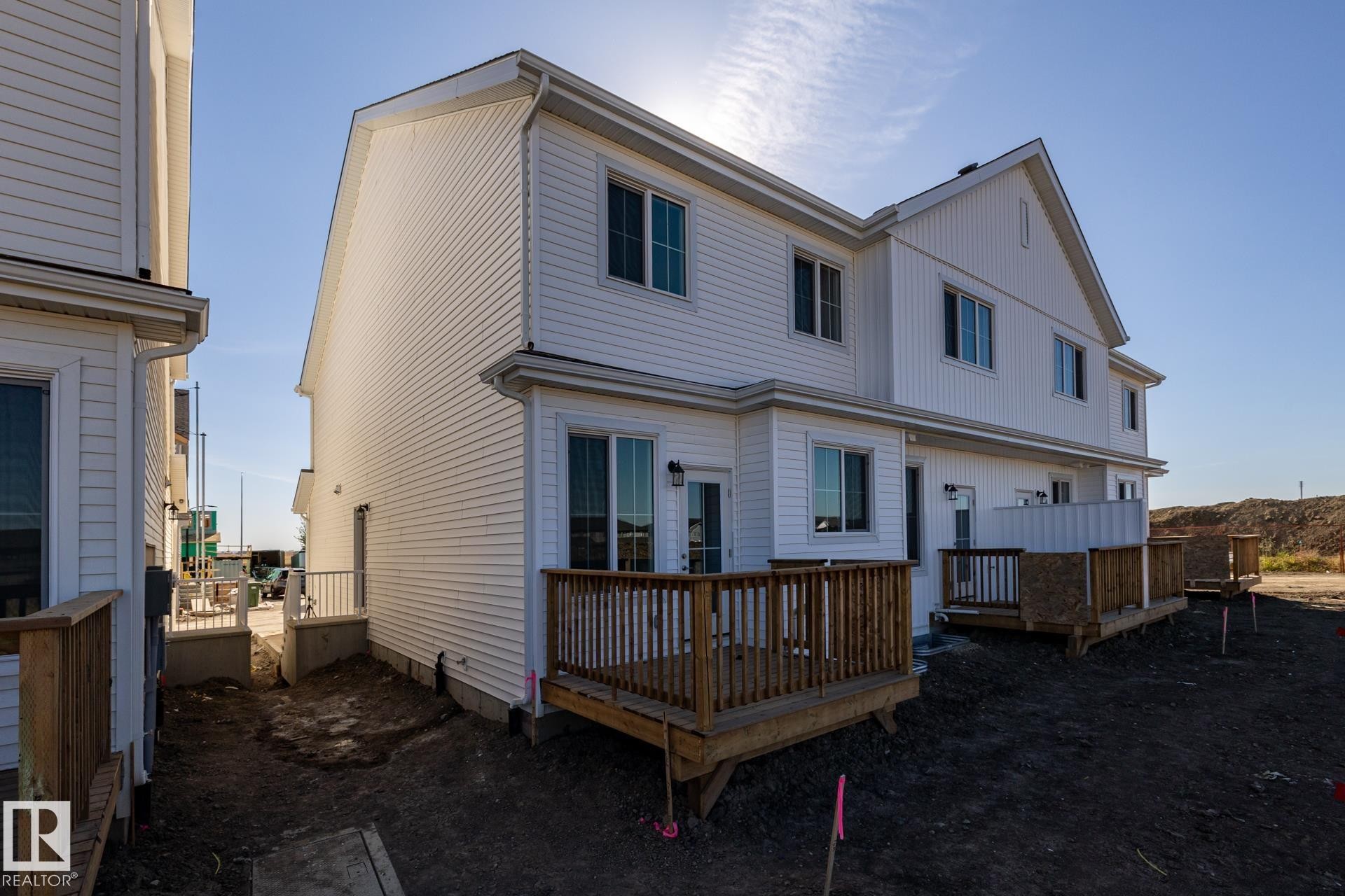 48 7110 Keswick Common, Edmonton, AB - Outdoor With Exterior