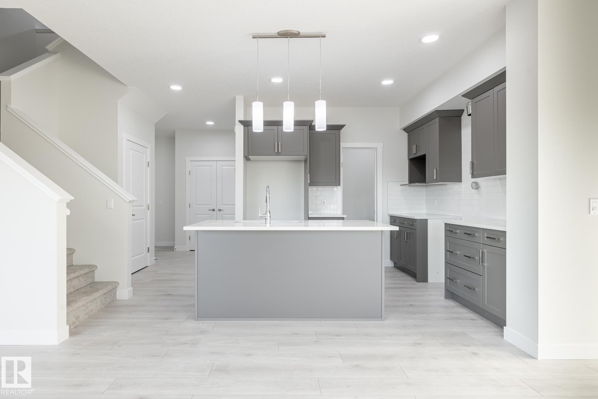 20829 15A Avenue Nw, Edmonton, AB