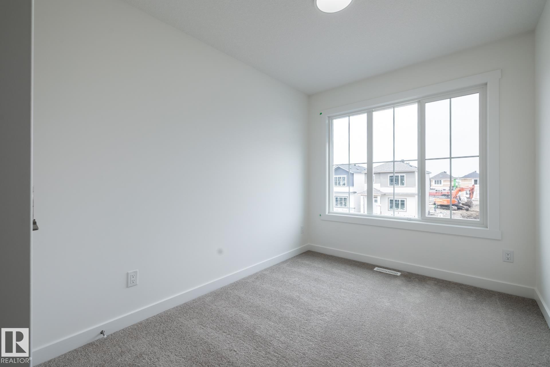 20837 15A Avenue Nw, Edmonton, AB - Indoor Photo Showing Other Room