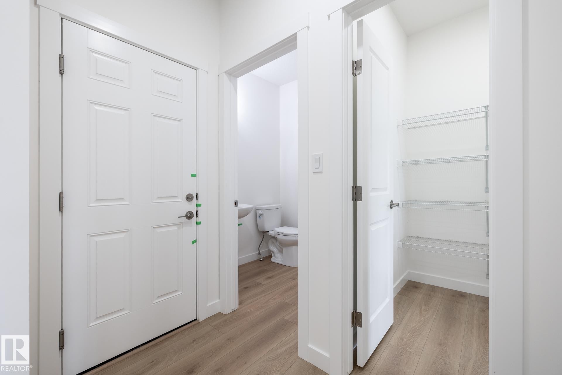20837 15A Avenue Nw, Edmonton, AB - Indoor Photo Showing Other Room