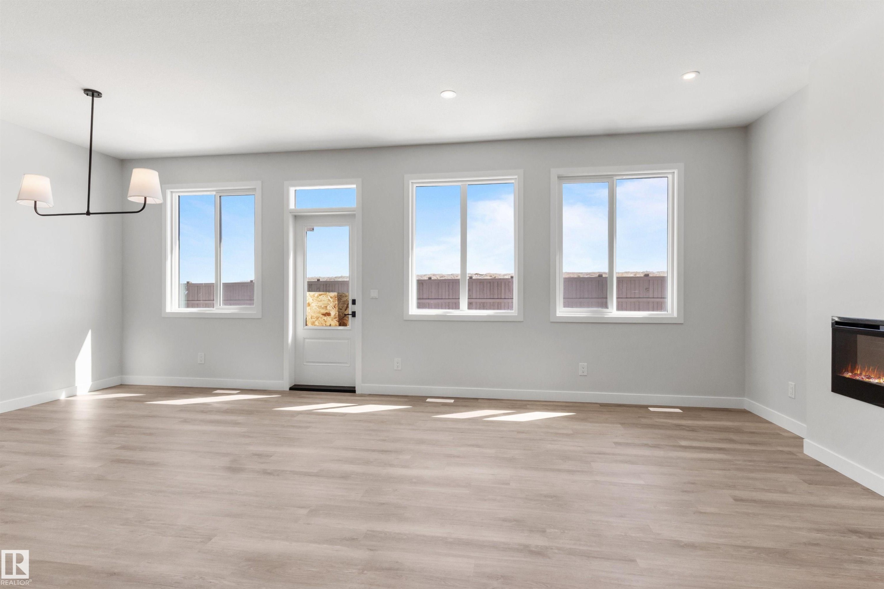 287 Paterson Link, Edmonton, AB - Indoor With Fireplace