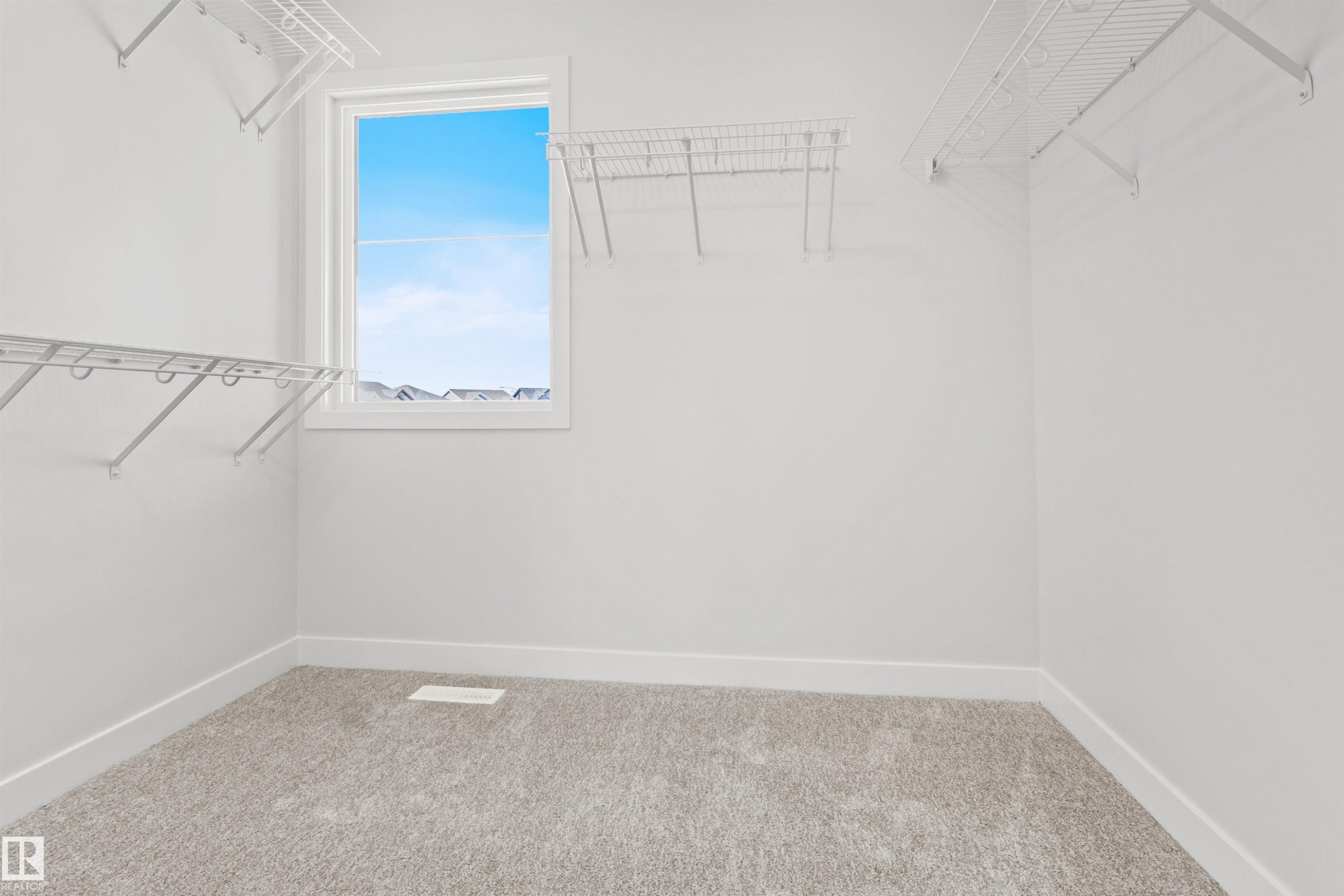 287 Paterson Link, Edmonton, AB - Indoor With Storage