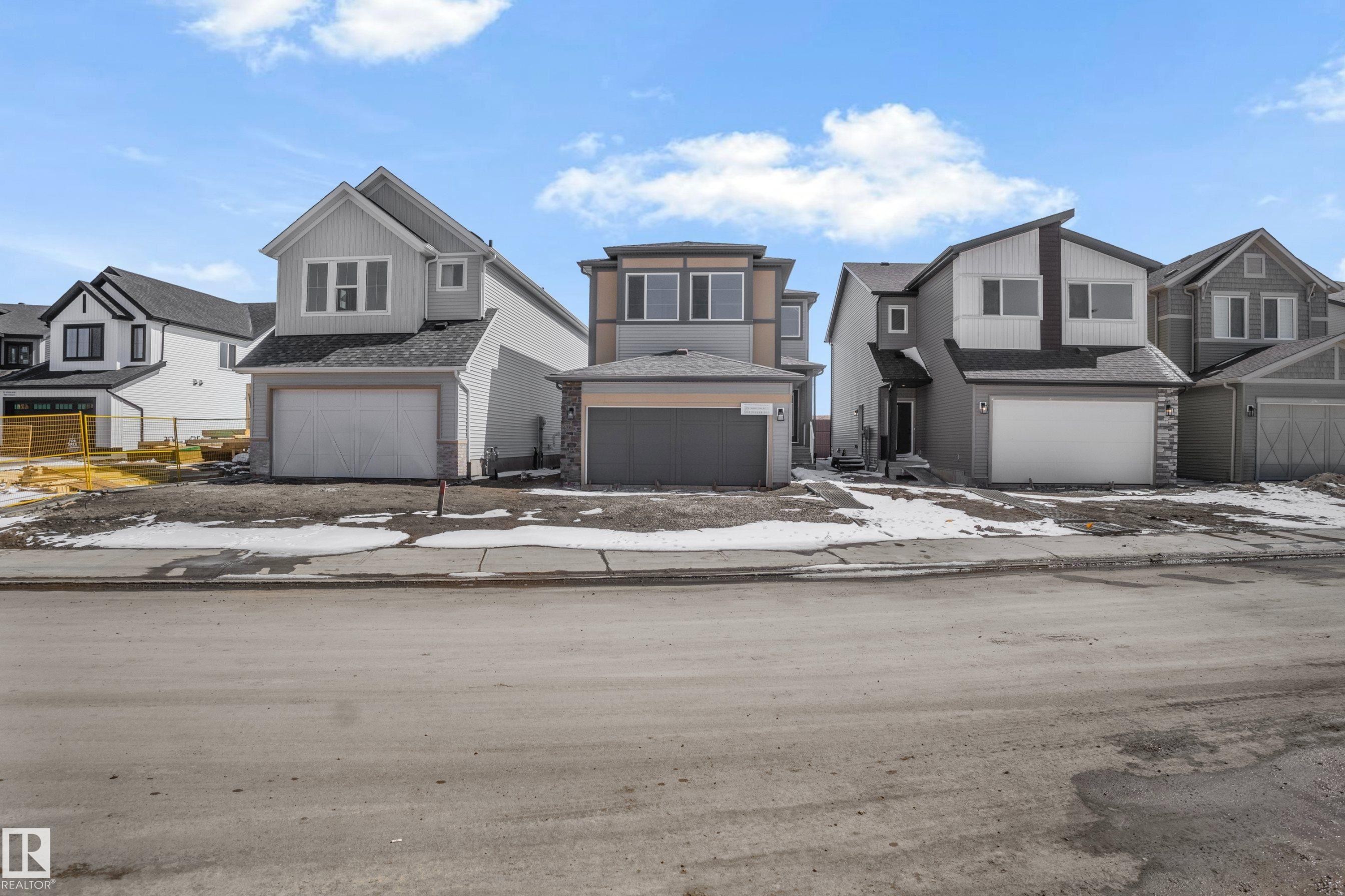 287 Paterson Link, Edmonton, AB - Outdoor With Facade
