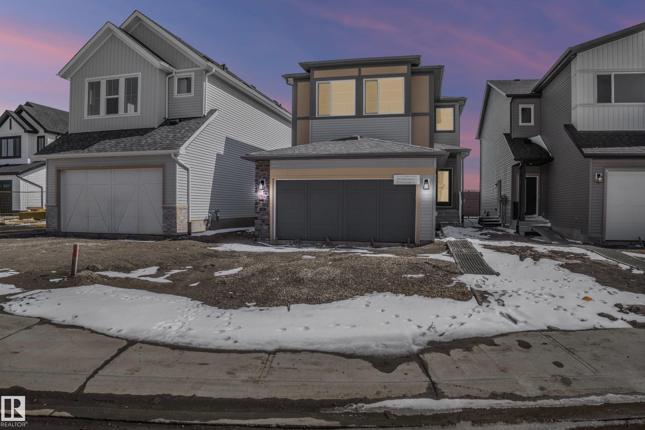 287 Paterson Link, Edmonton, AB - Outdoor With Facade
