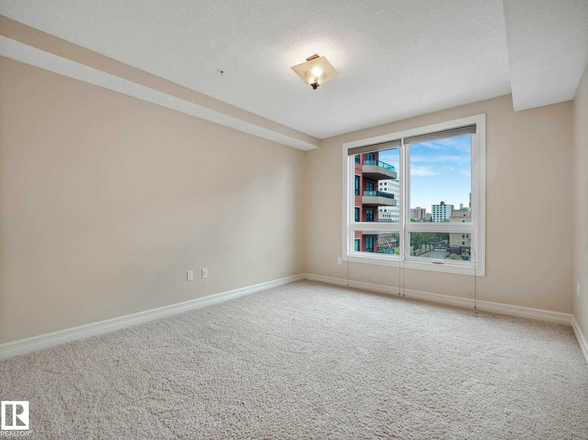 609 10142 111 Street, Edmonton, AB