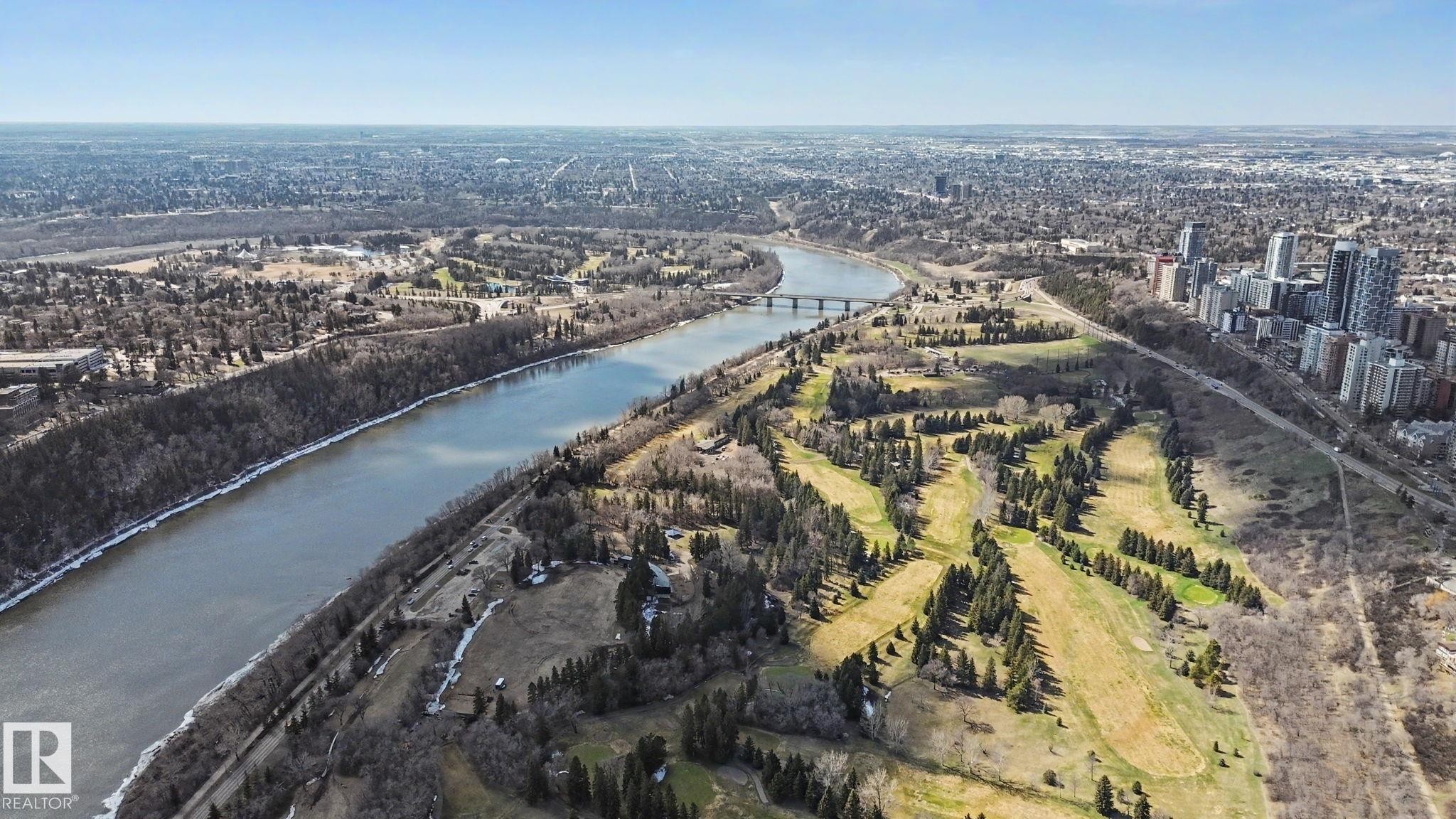 609 10142 111 Street, Edmonton, AB