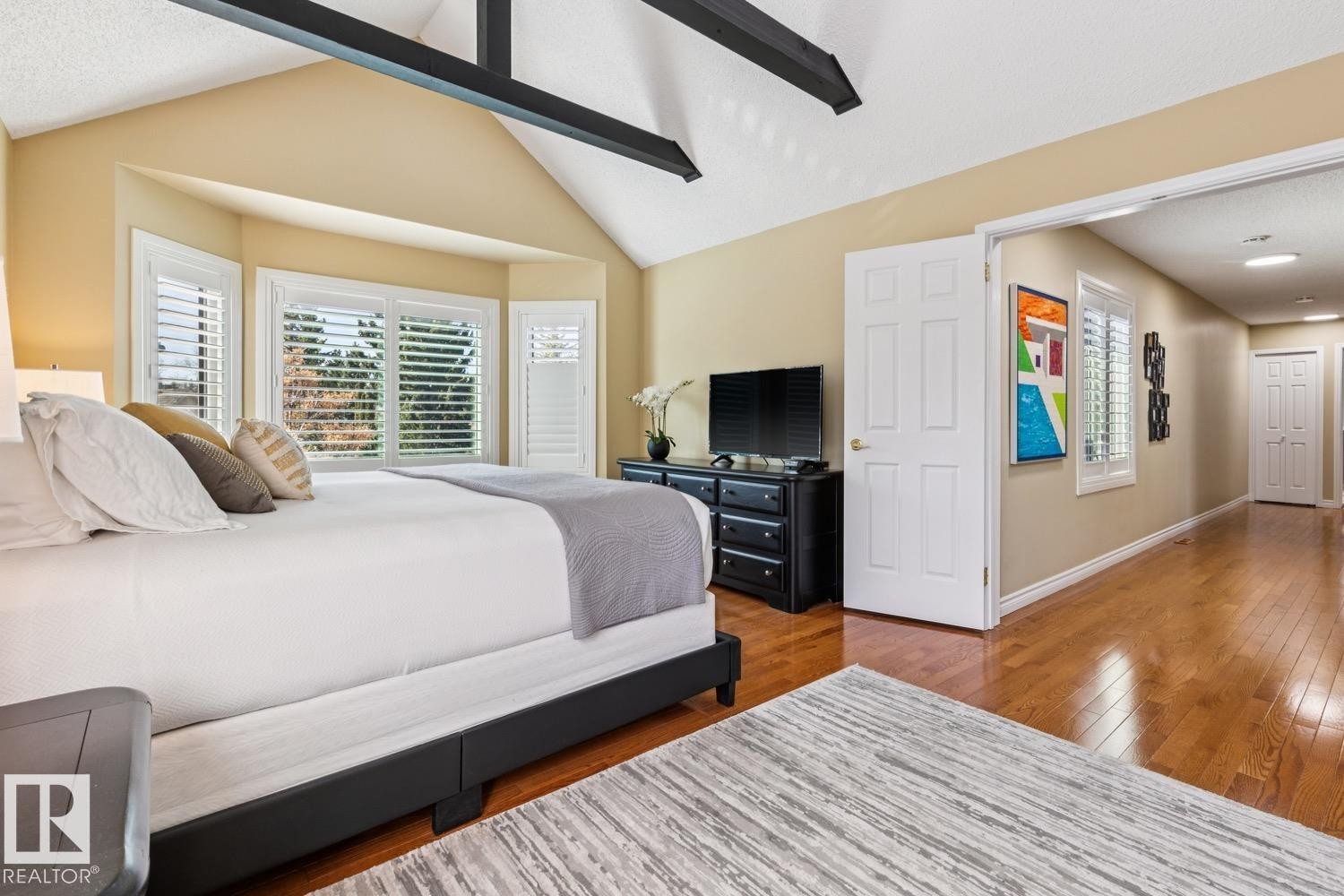 701 Romaniuk Road, Edmonton, AB - Indoor Photo Showing Bedroom