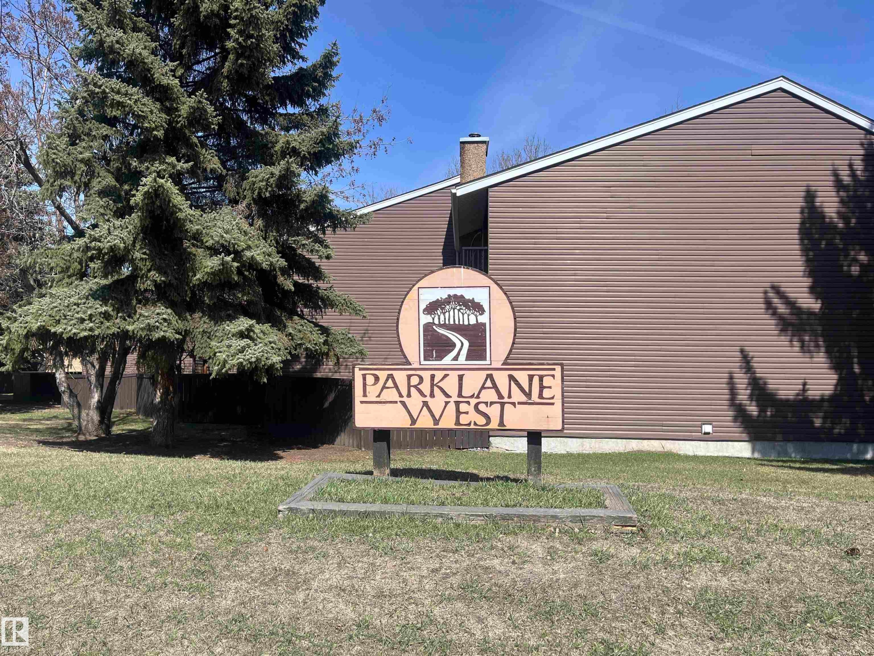 18160 96 Avenue, Edmonton, AB - Outdoor