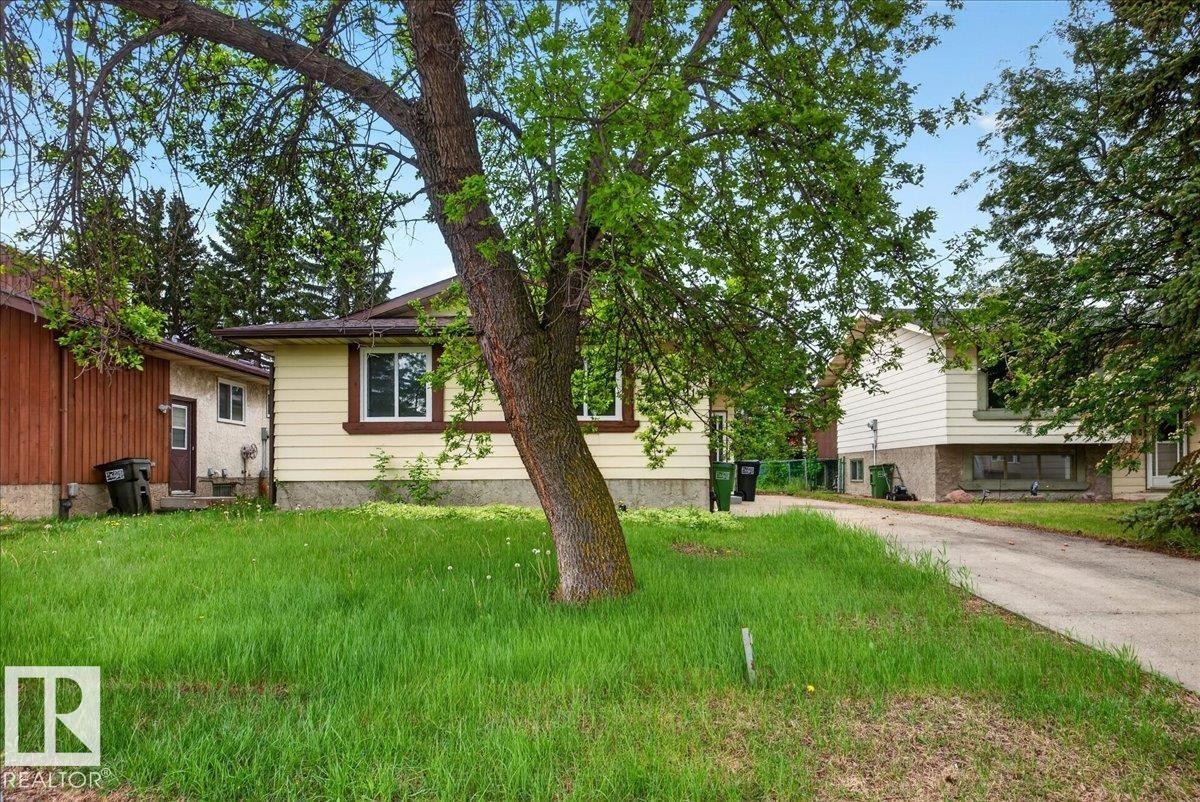 9915 173 Avenue, Edmonton, AB