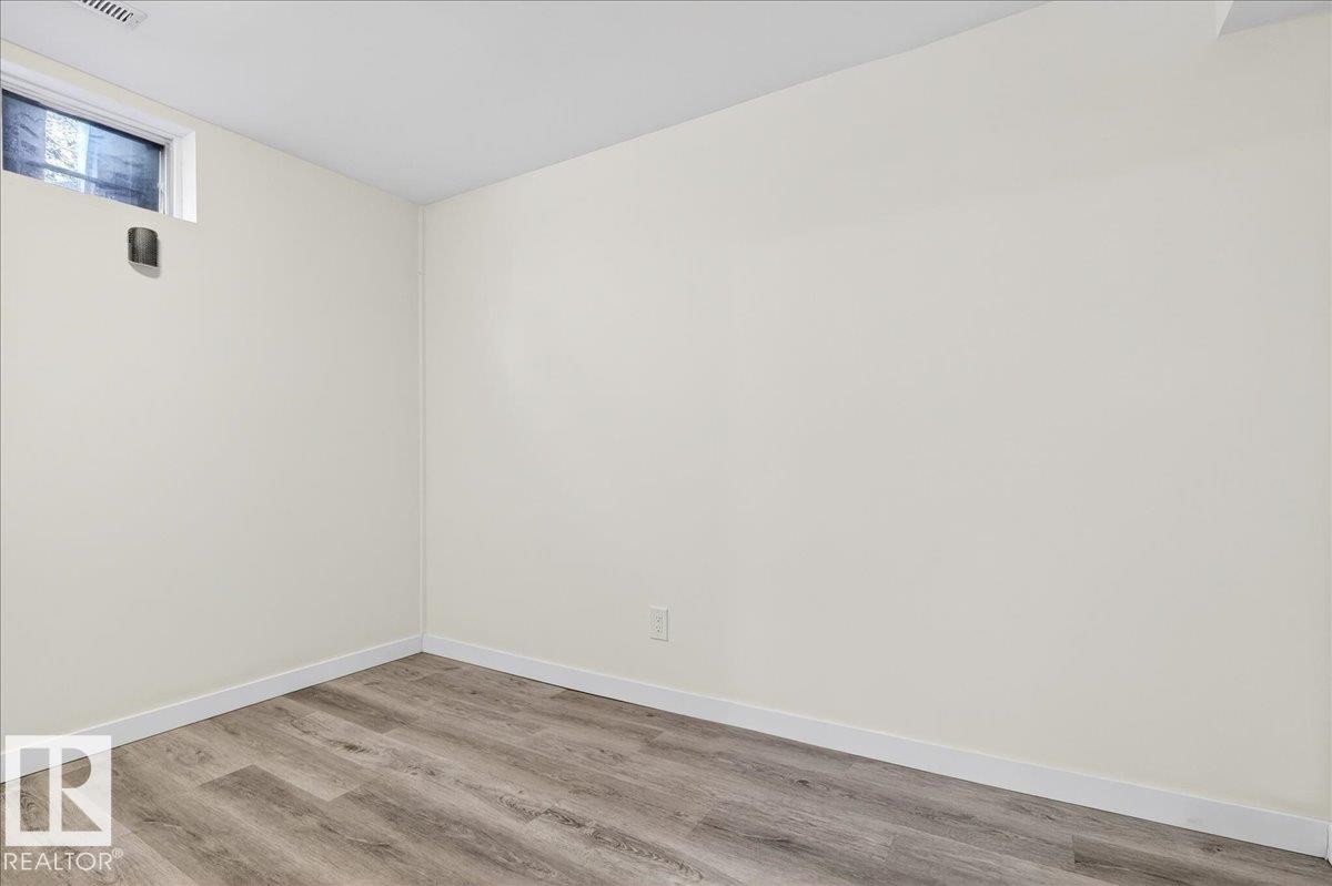 9915 173 Avenue, Edmonton, AB