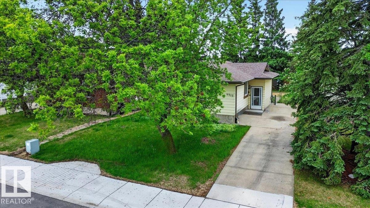 9915 173 Avenue, Edmonton, AB