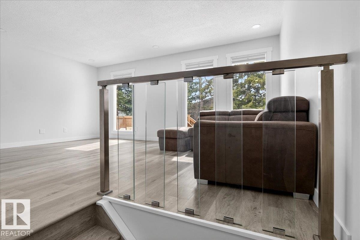 9915 173 Avenue, Edmonton, AB