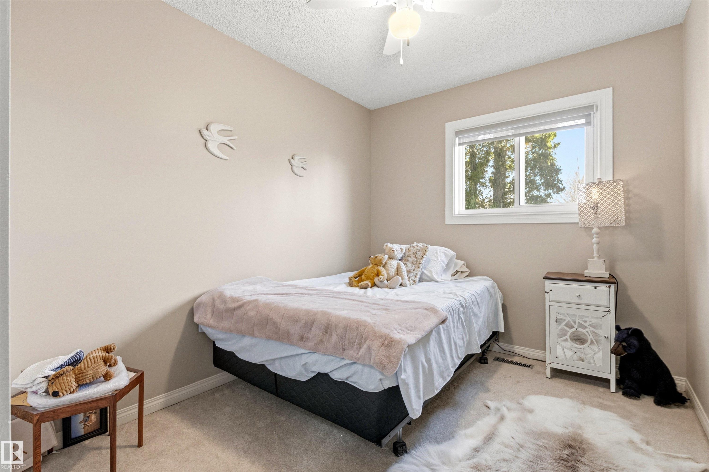 18216 98A Avenue, Edmonton, AB - Indoor Photo Showing Bedroom