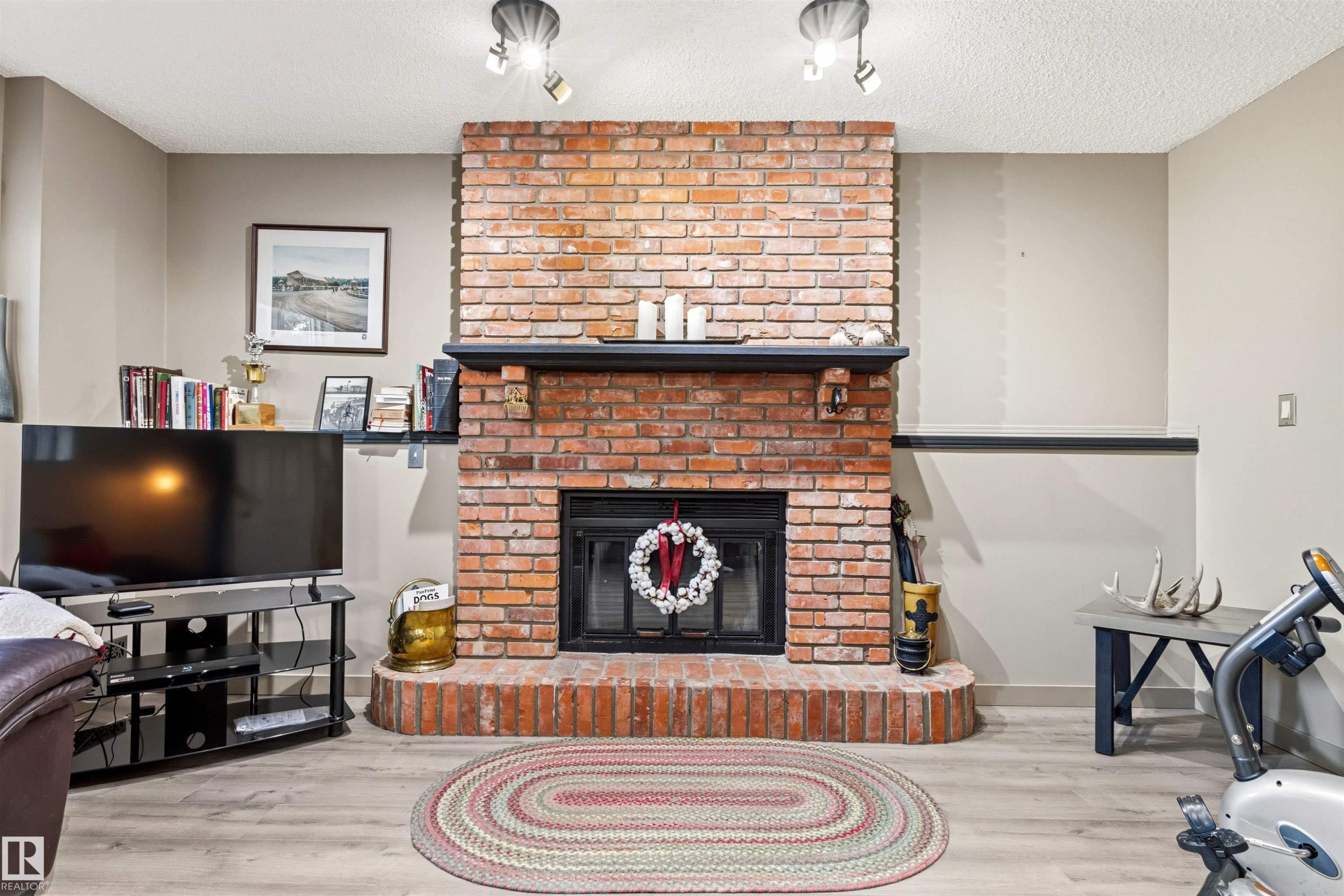 18216 98A Avenue, Edmonton, AB - Indoor With Fireplace