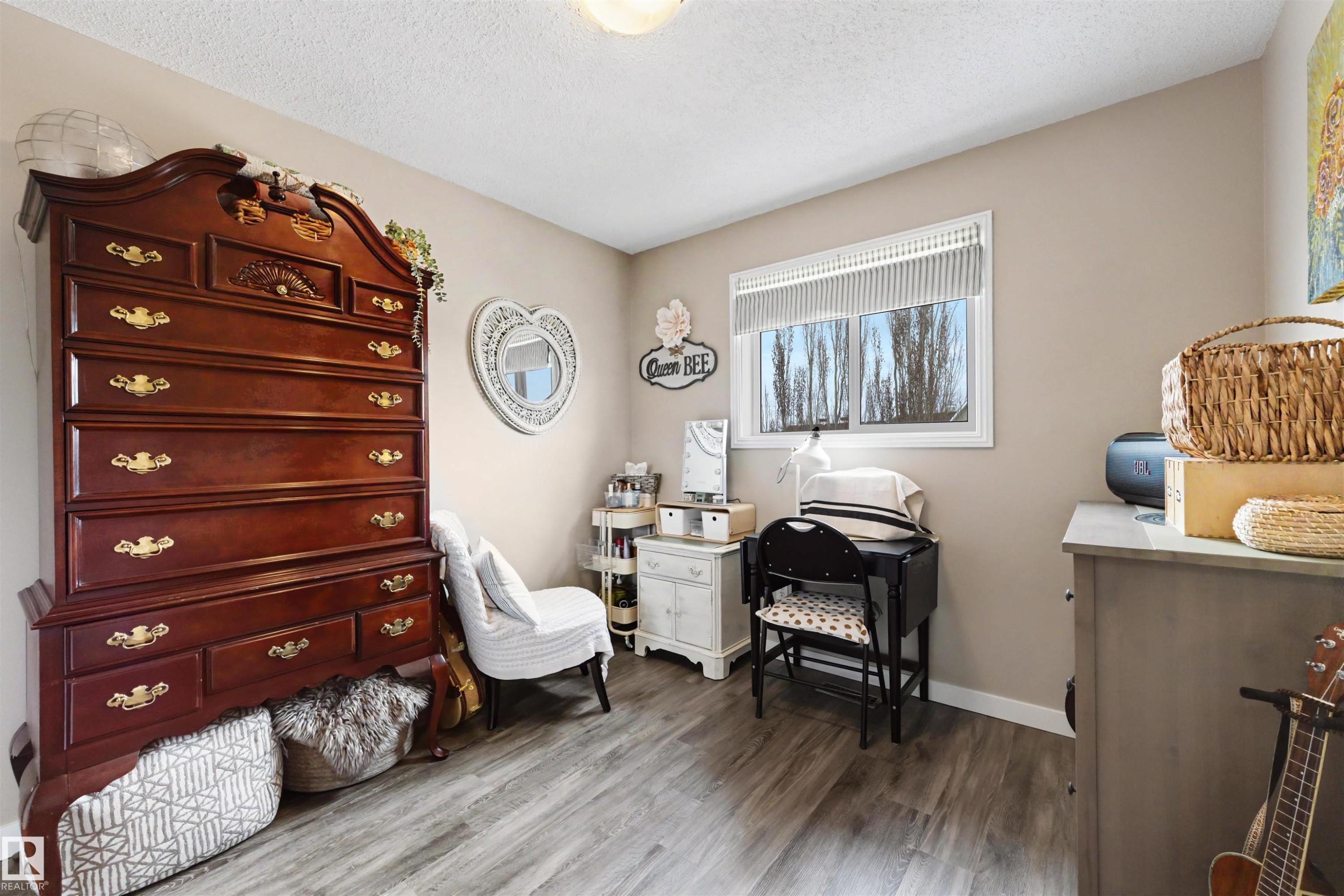 5432 203 Street, Edmonton, AB - Indoor