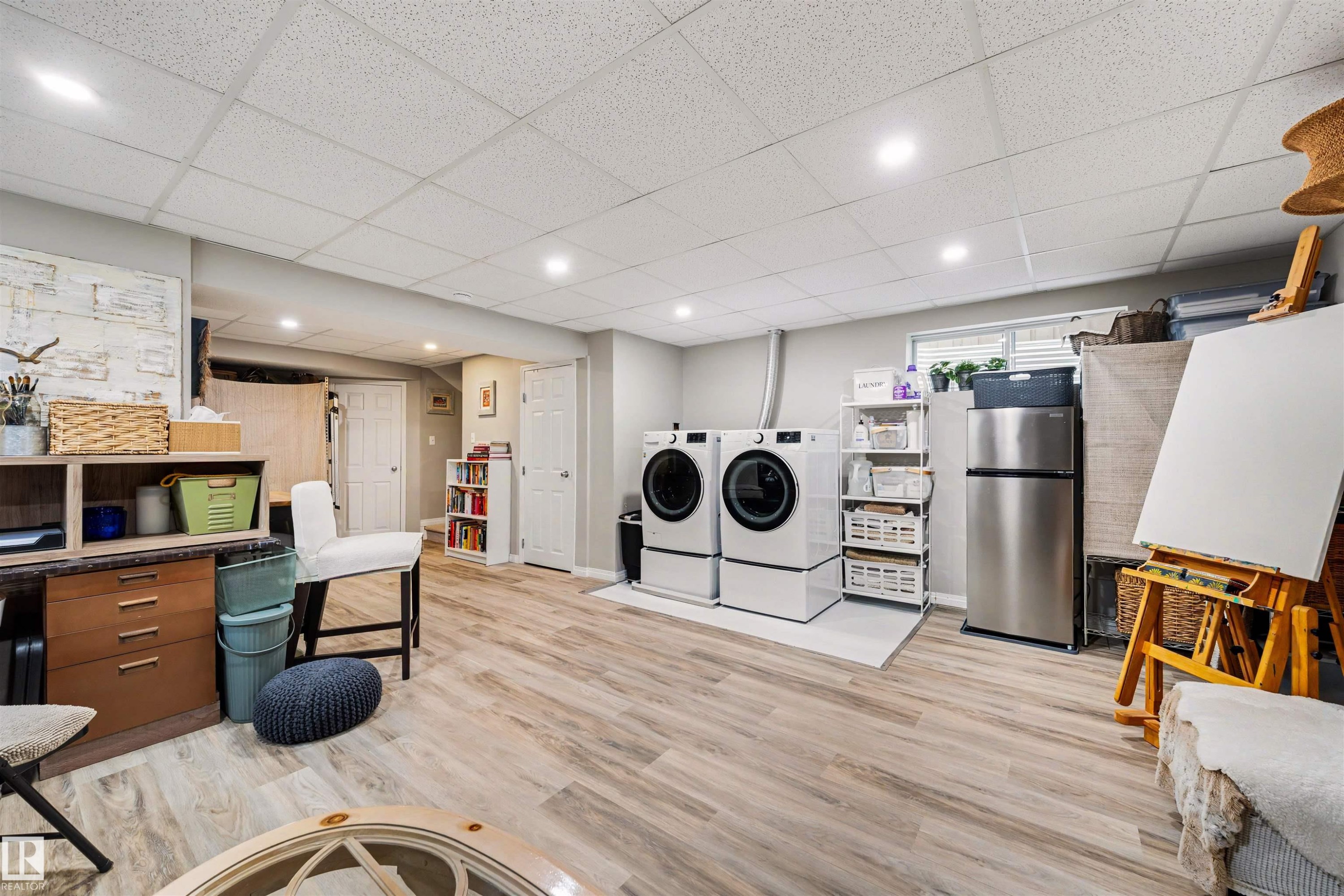 5432 203 Street, Edmonton, AB - Indoor