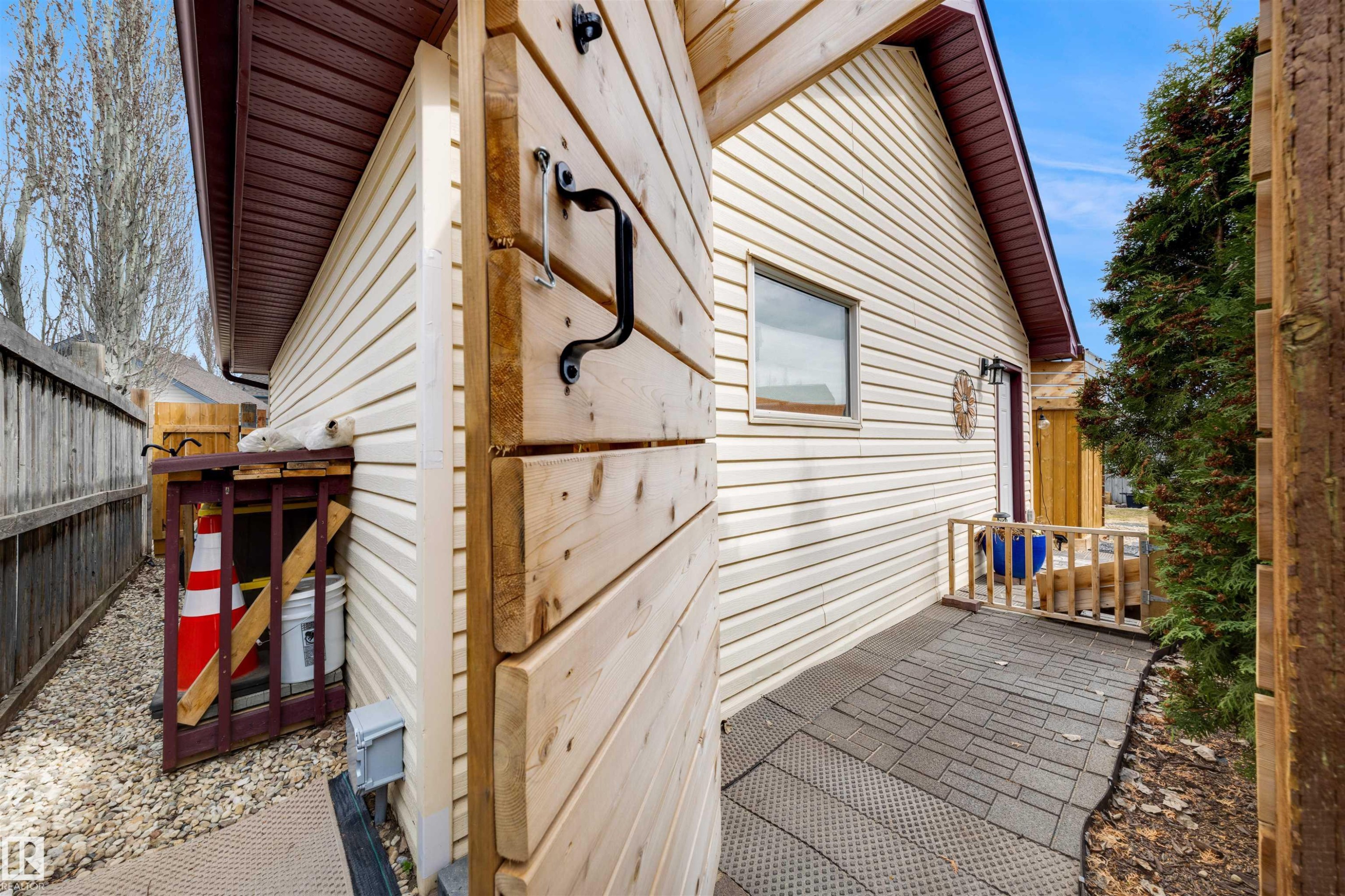 5432 203 Street, Edmonton, AB - Outdoor With Exterior