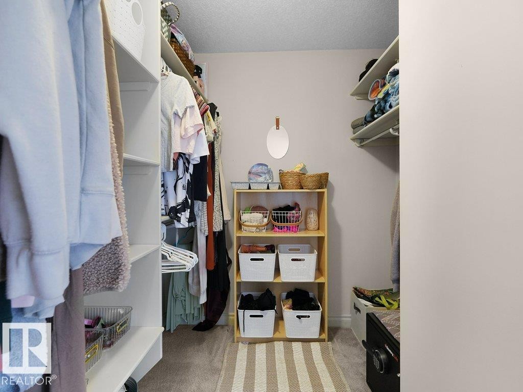 1476 Mcmillian Way, Edmonton, AB - Indoor With Storage