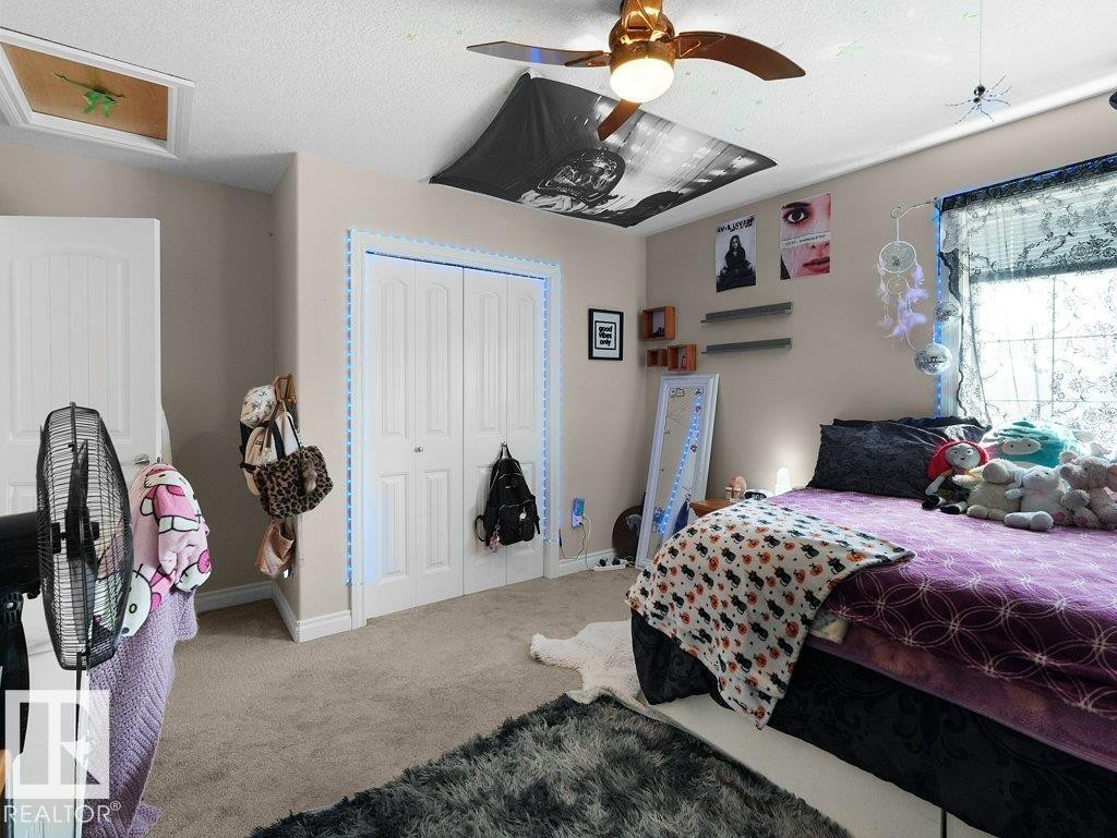 1476 Mcmillian Way, Edmonton, AB - Indoor Photo Showing Bedroom
