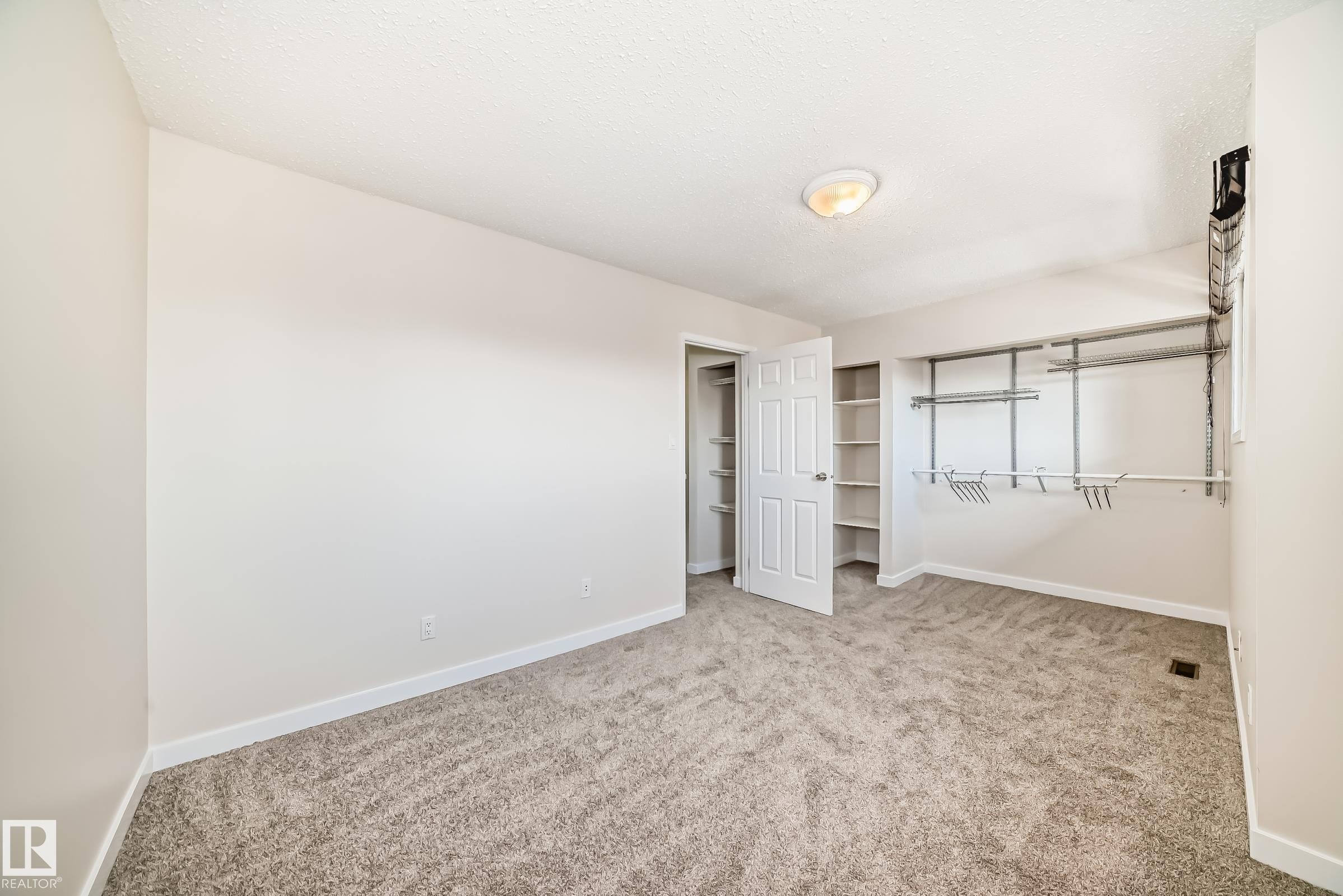 3139 109 Street, Edmonton, AB - Indoor Photo Showing Other Room