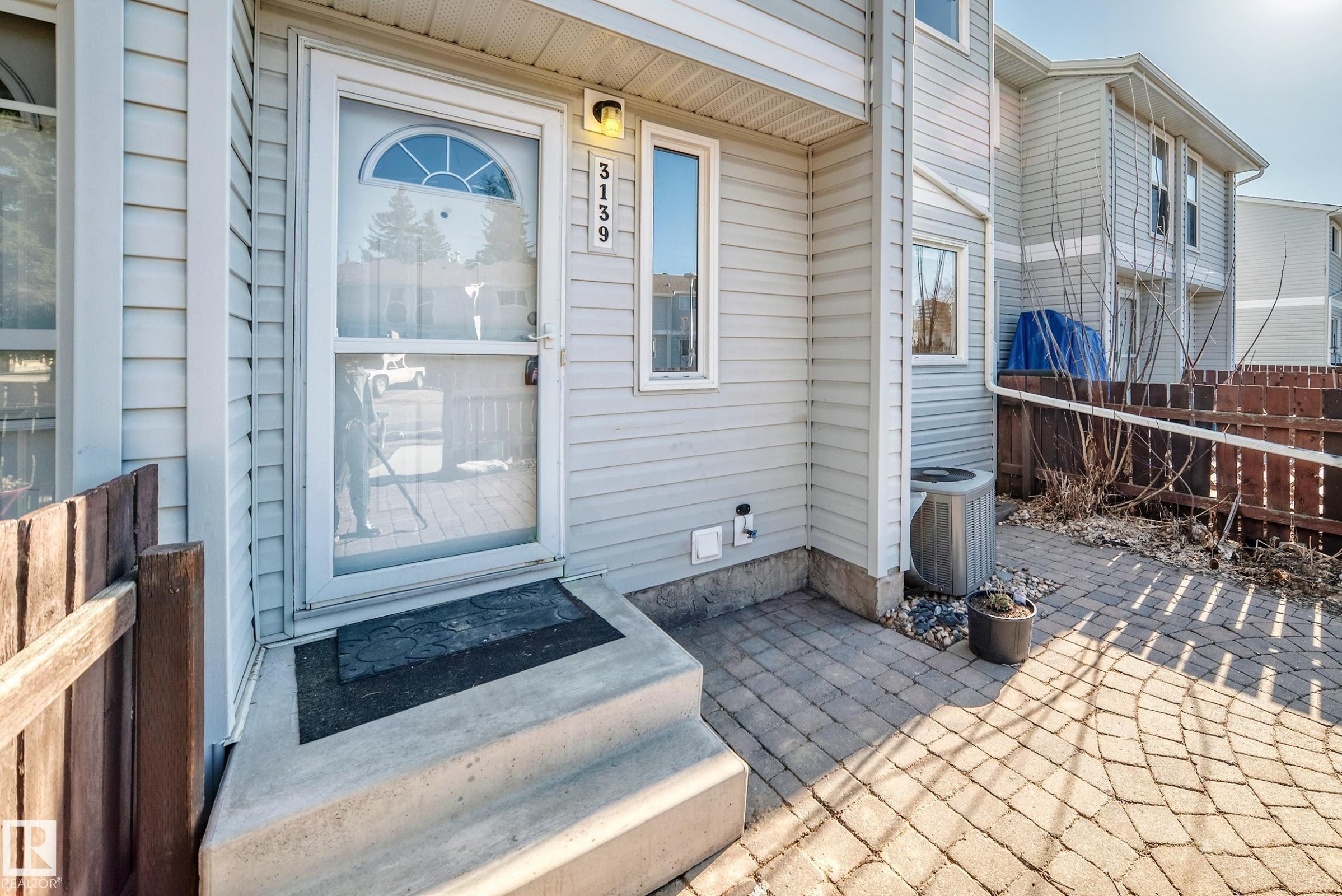3139 109 Street, Edmonton, AB - Outdoor With Exterior