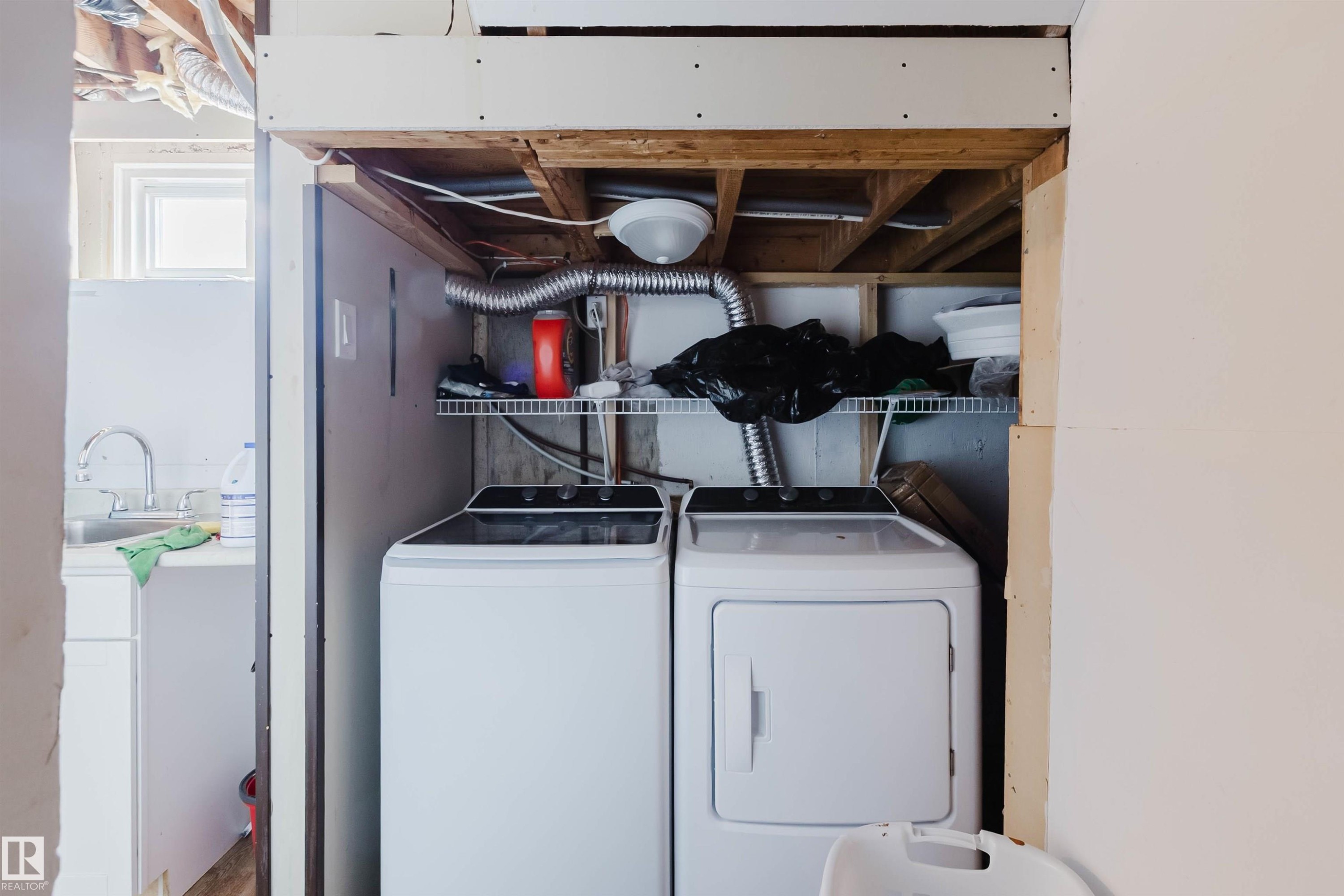 Image quality insufficient for description - 10519 36A Avenue, Edmonton, AB - Indoor Photo Showing Laundry Room