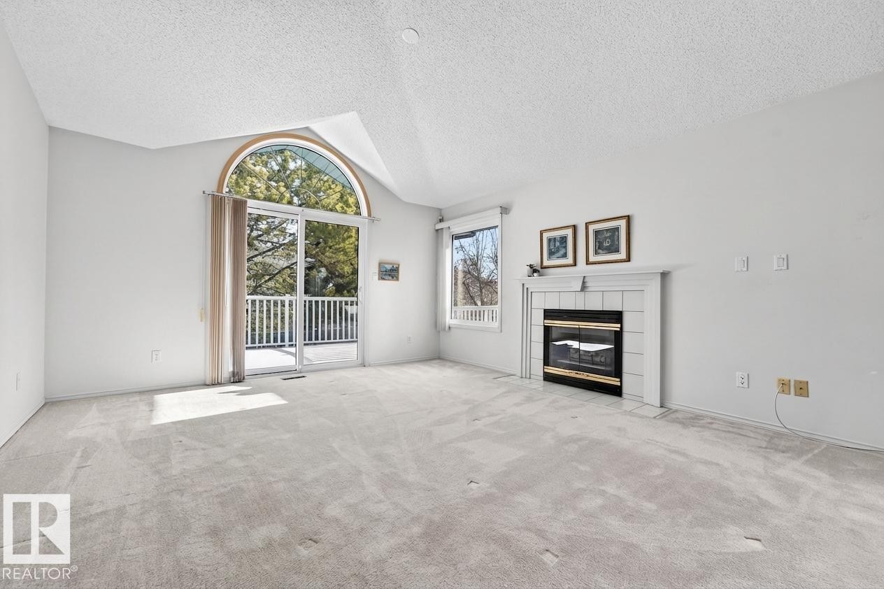 156 Oeming Road, Edmonton, AB - Indoor With Fireplace
