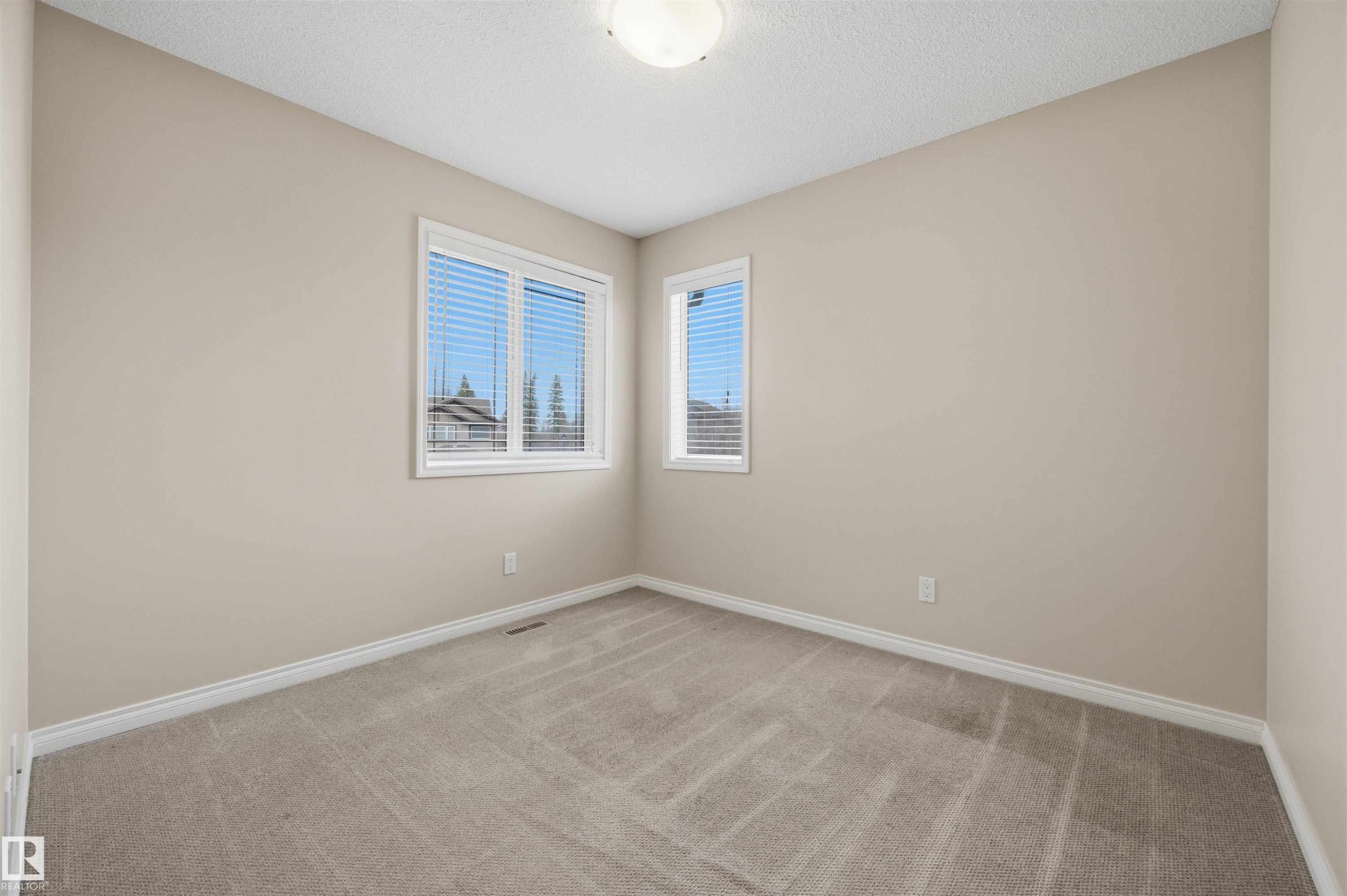 Upstairs bedroom #2 - 20813 96A Avenue, Edmonton, AB - Indoor Photo Showing Other Room