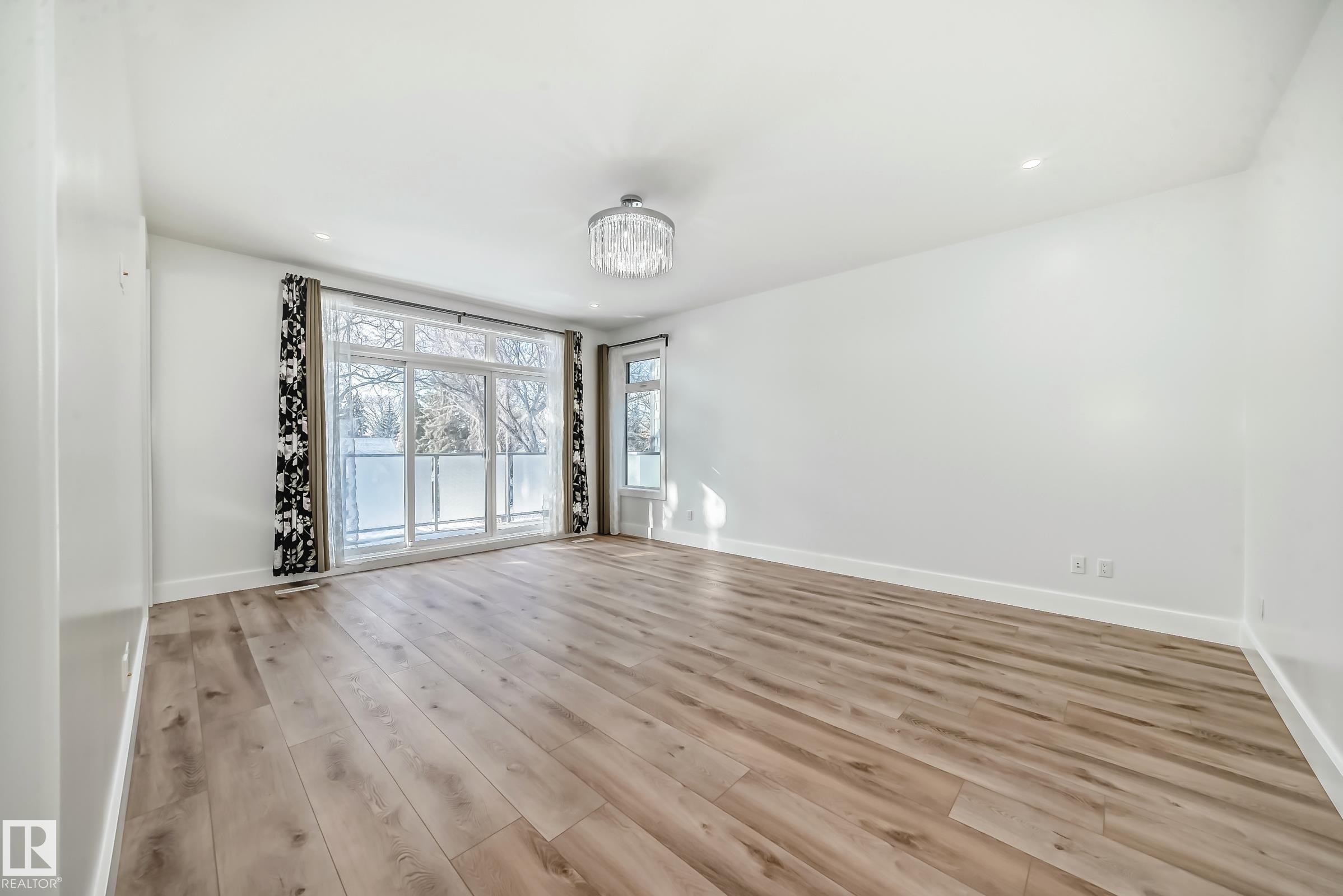 10506 68 Avenue, Edmonton, AB