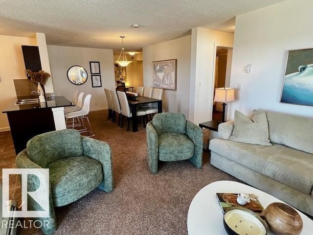 319 5804 Mullen Place, Edmonton, AB - Indoor Photo Showing Living Room