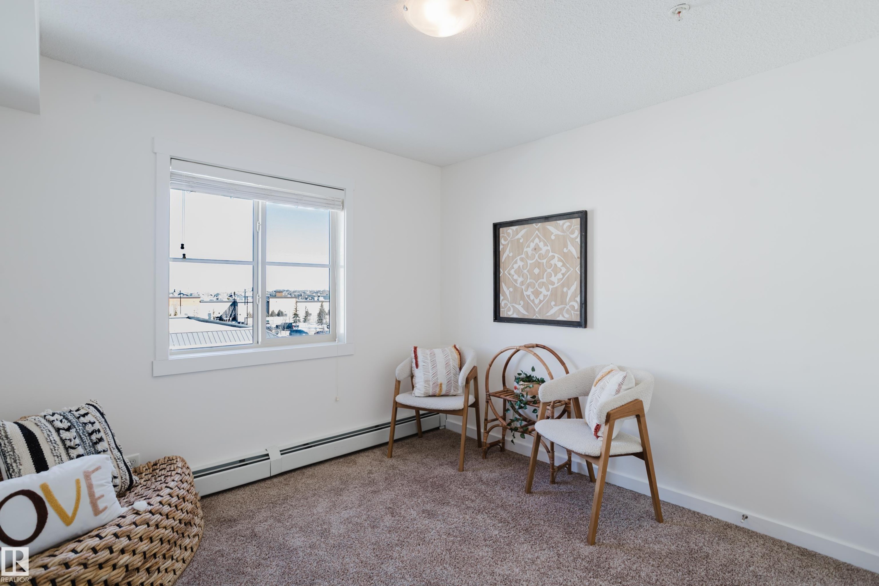 319 5804 Mullen Place, Edmonton, AB - Indoor